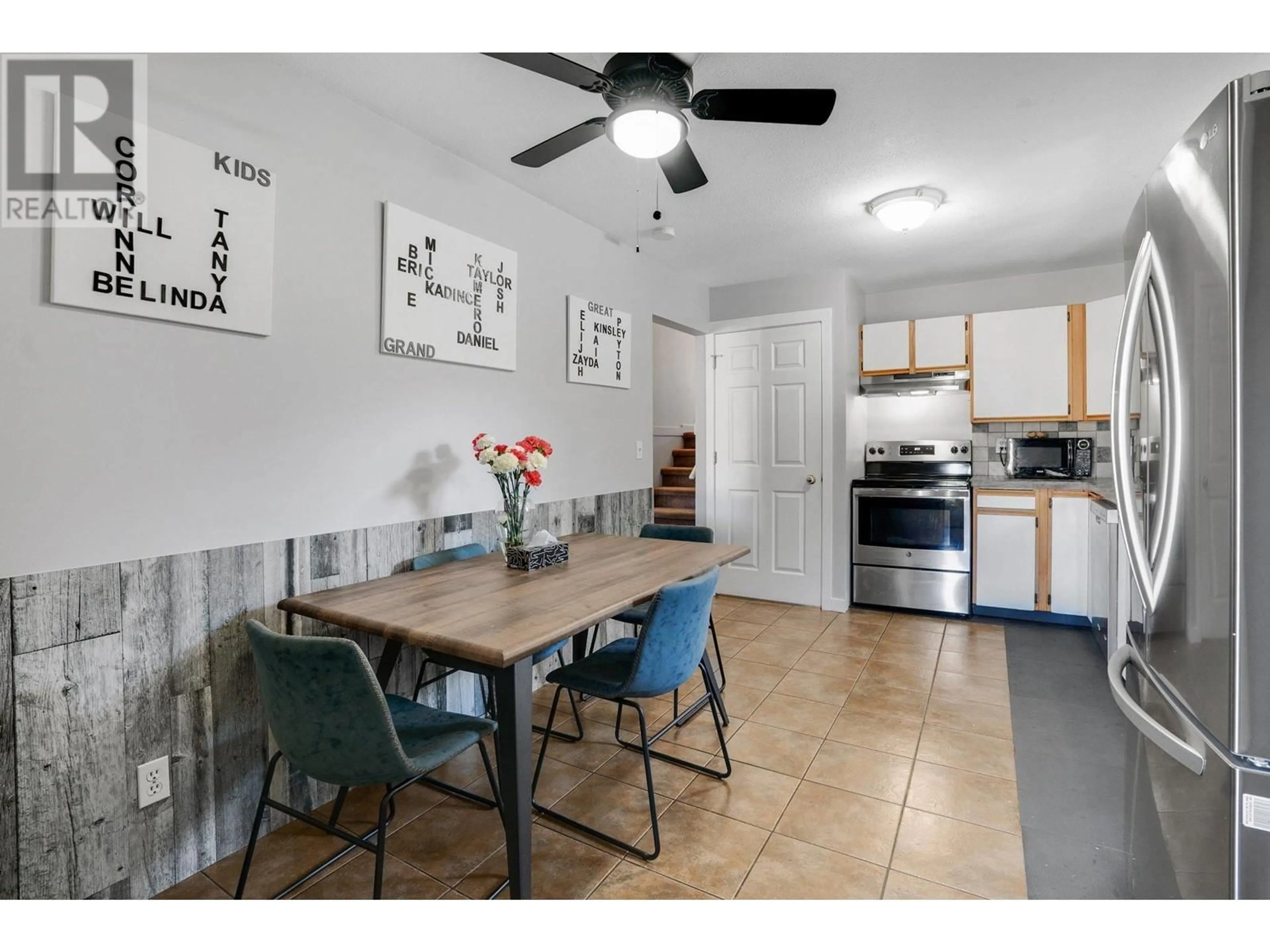 Unknown for 375 HOUGHTON COURT, Kelowna British Columbia V1X7C7