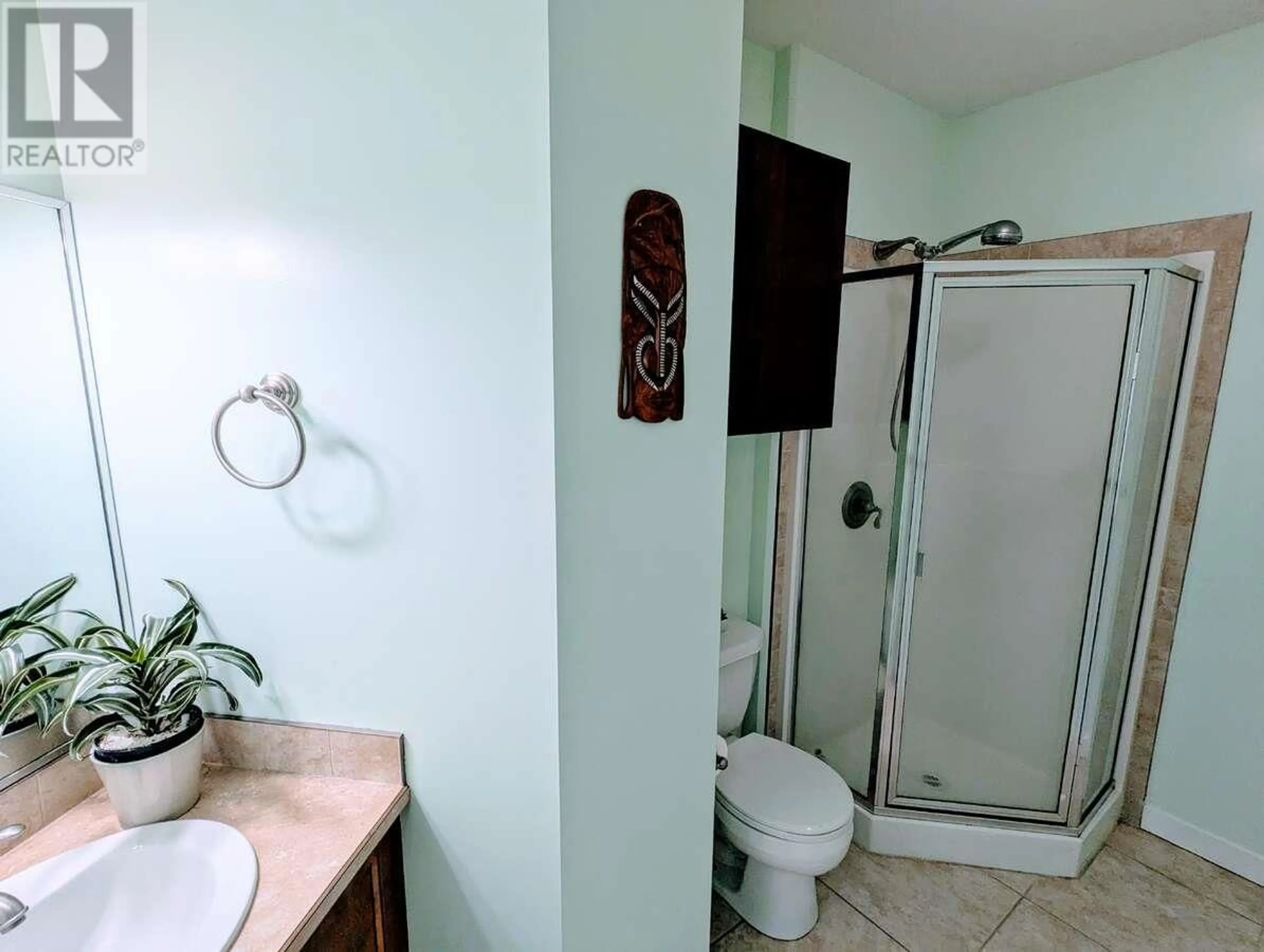 Standard bathroom, unknown for 31 - 218 GLEN PARK DRIVE, Kelowna British Columbia V1V2W3