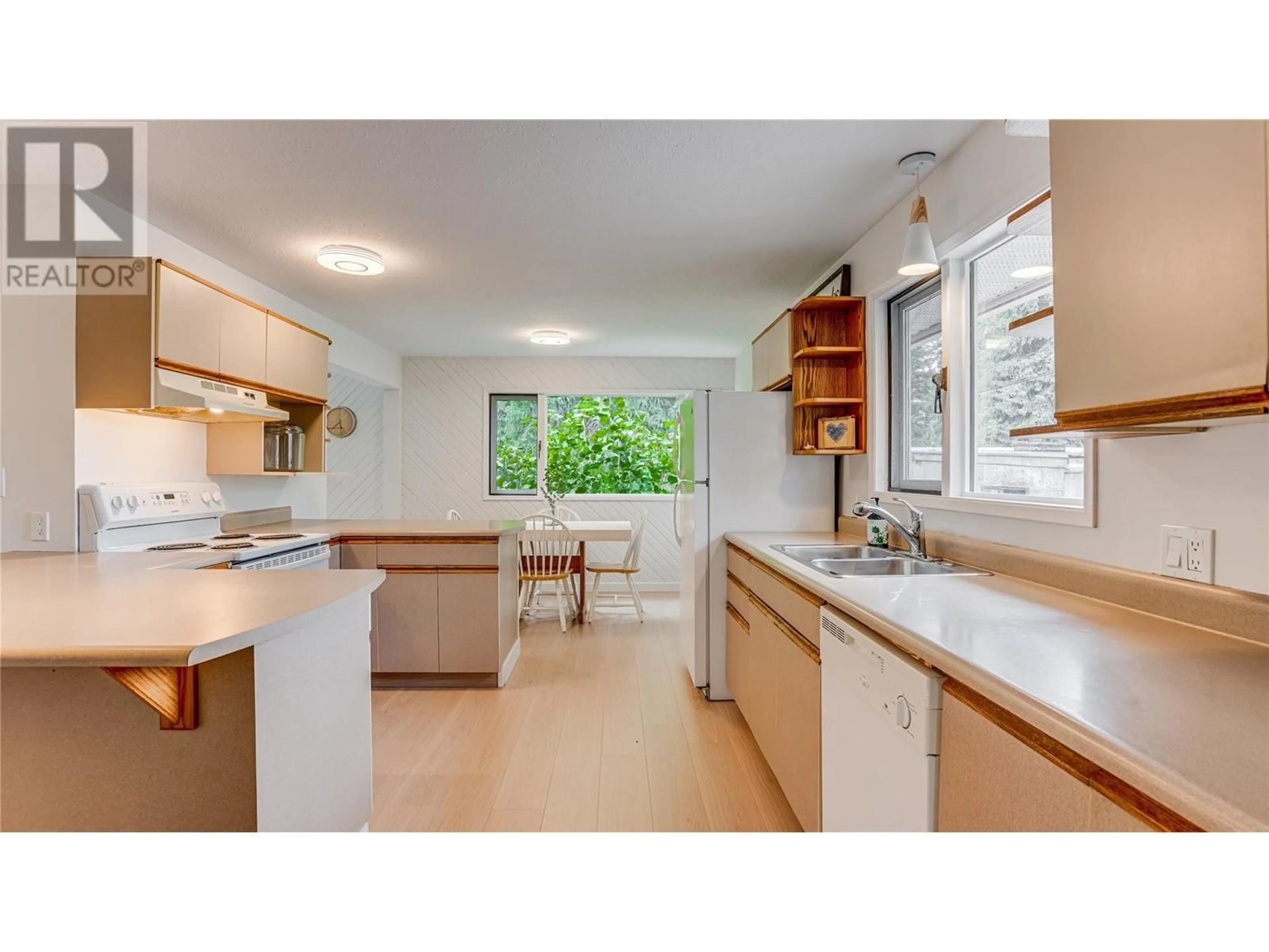 Unknown for 4615 PLEASANT VALLEY ROAD, Vernon British Columbia V1T4M7