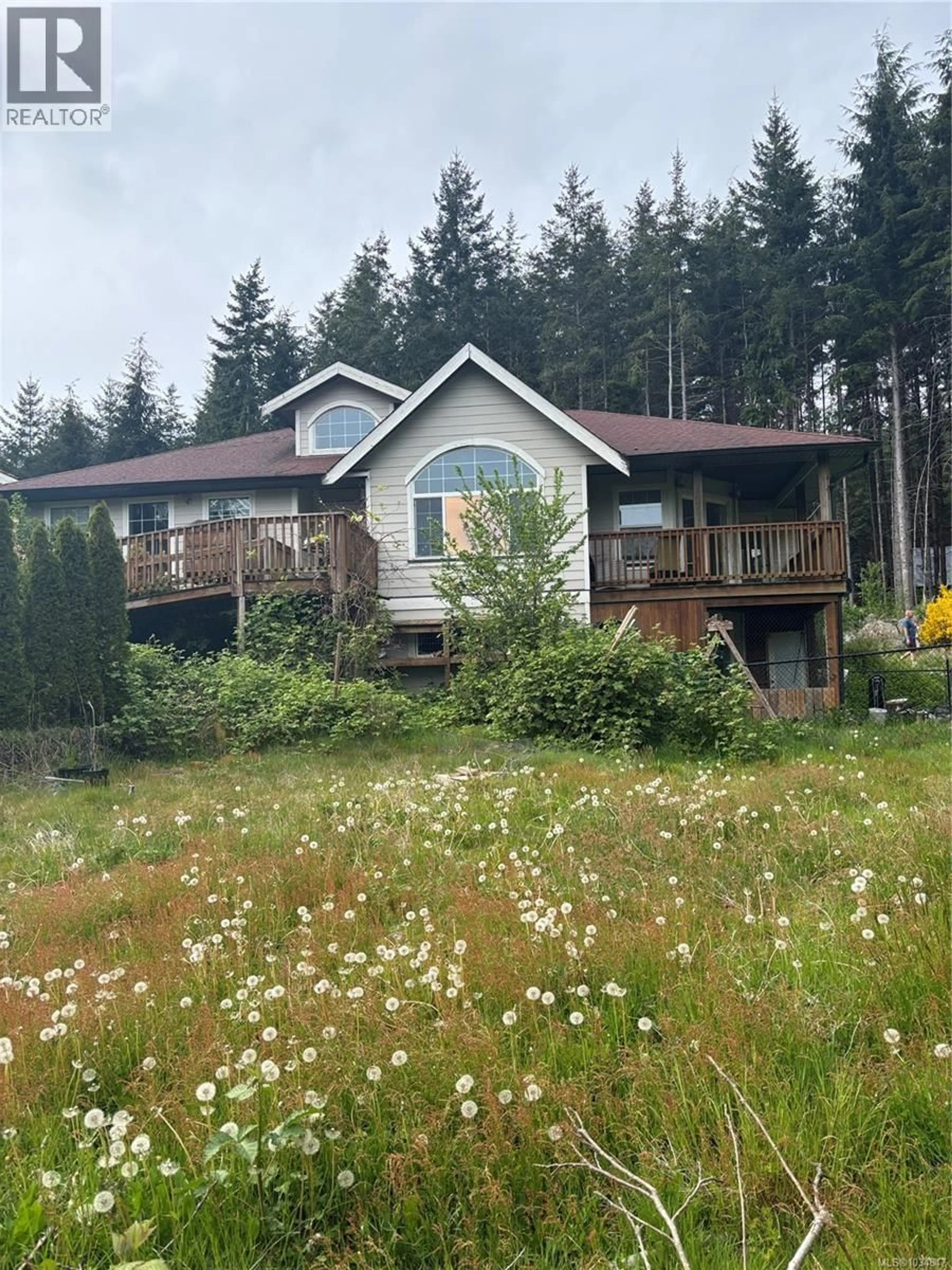 A pic from outside/outdoor area/front of a property/back of a property/a pic from drone, mountain view for 3845 TRAILHEAD DRIVE, Sooke British Columbia V9Z1L1