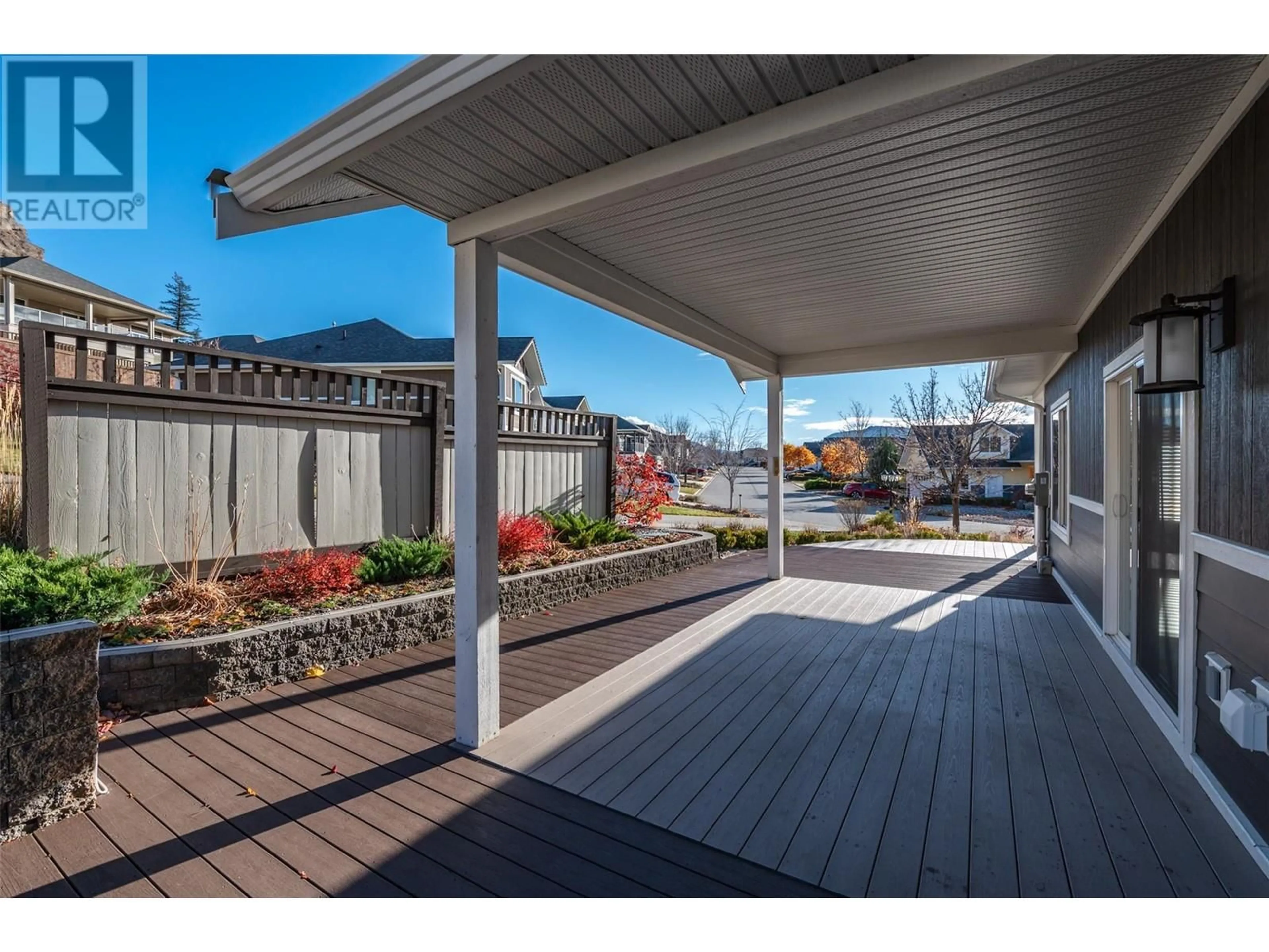 Patio, street for 301 - 4400 MCLEAN CREEK ROAD, Okanagan Falls British Columbia V0H1R6
