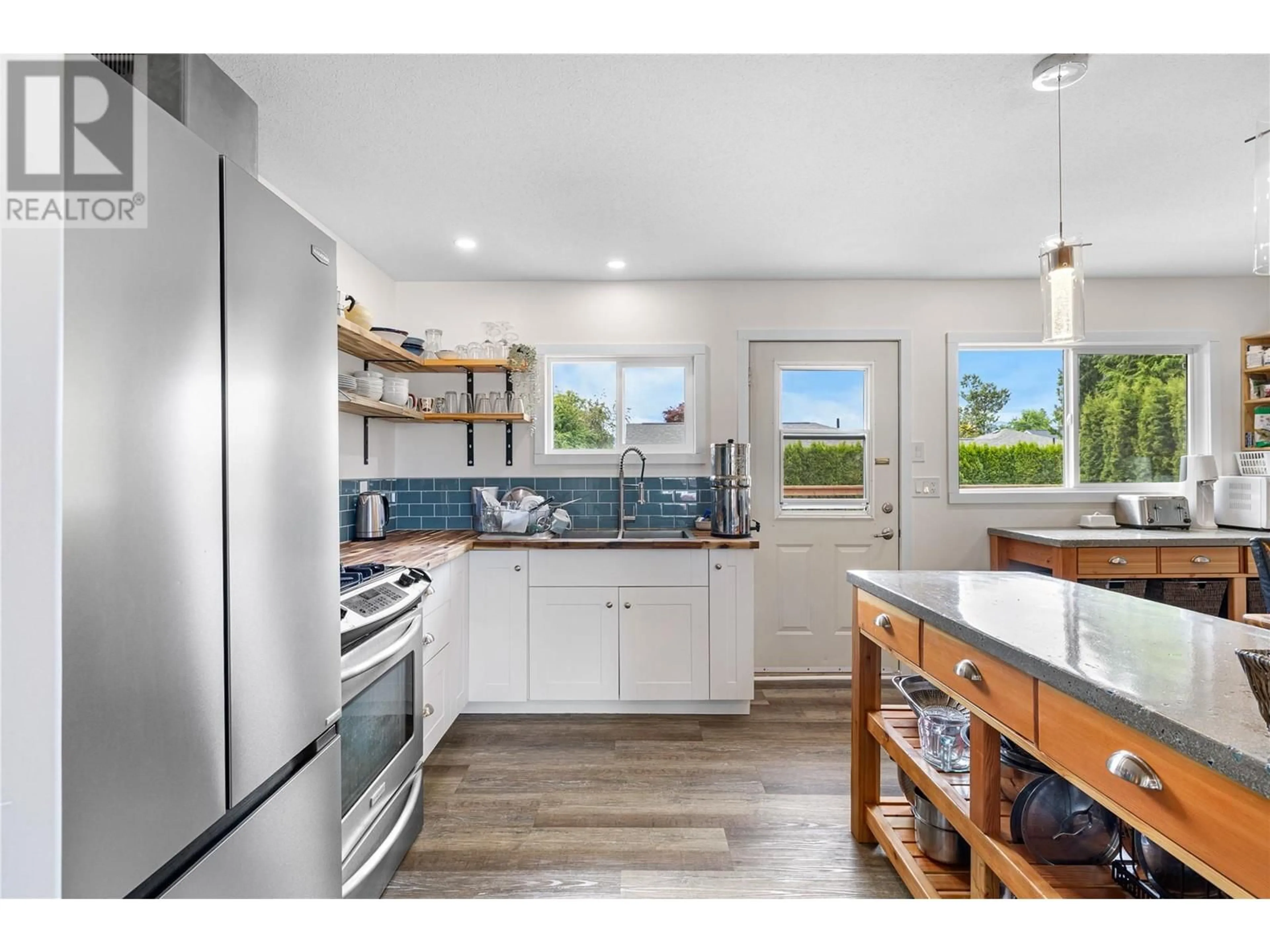Open concept kitchen, unknown for 1821 CEDAR STREET, Creston British Columbia V0B1G0