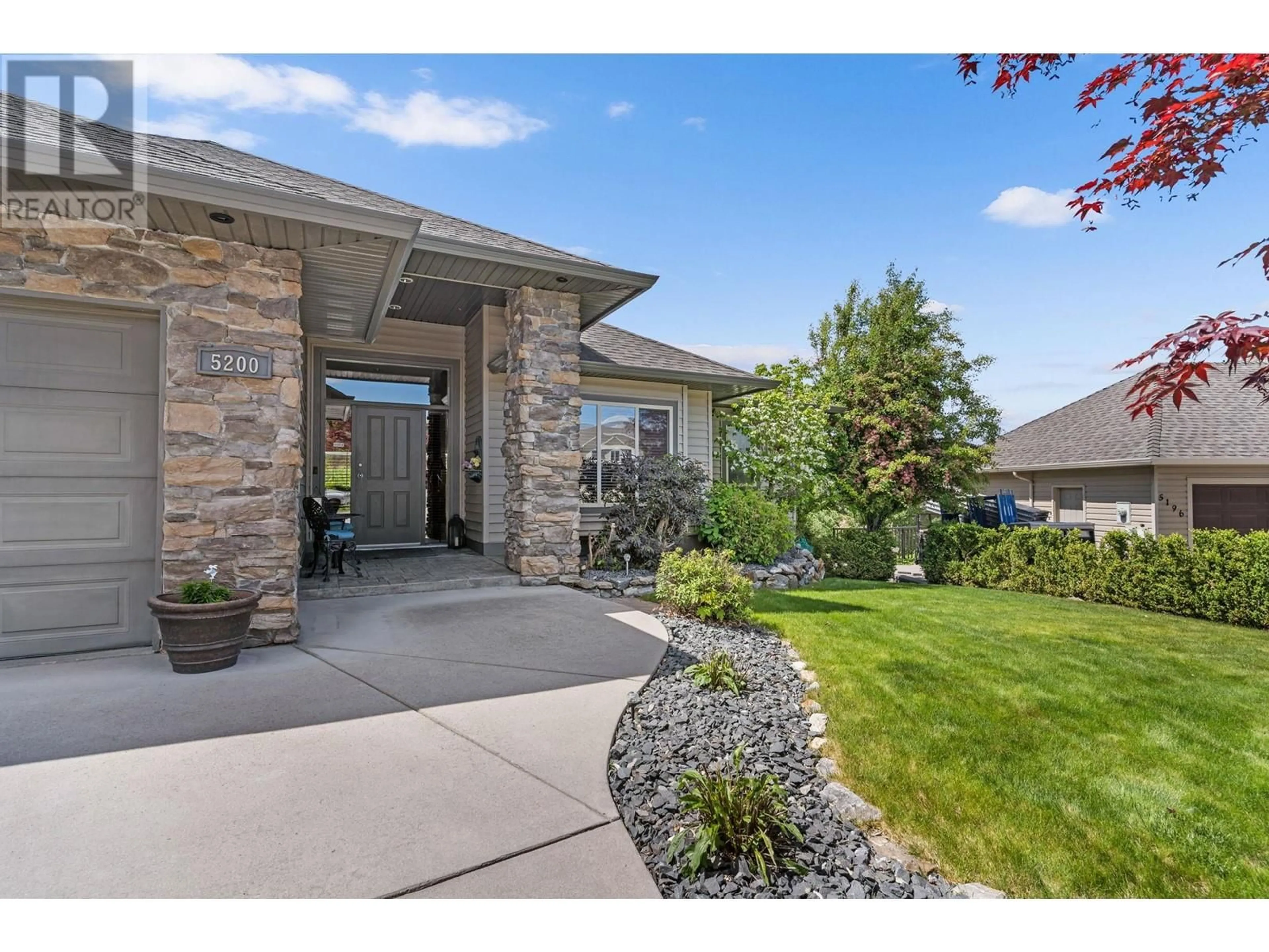 Unknown for 5200 COBBLE COURT, Kelowna British Columbia V1W4Y8