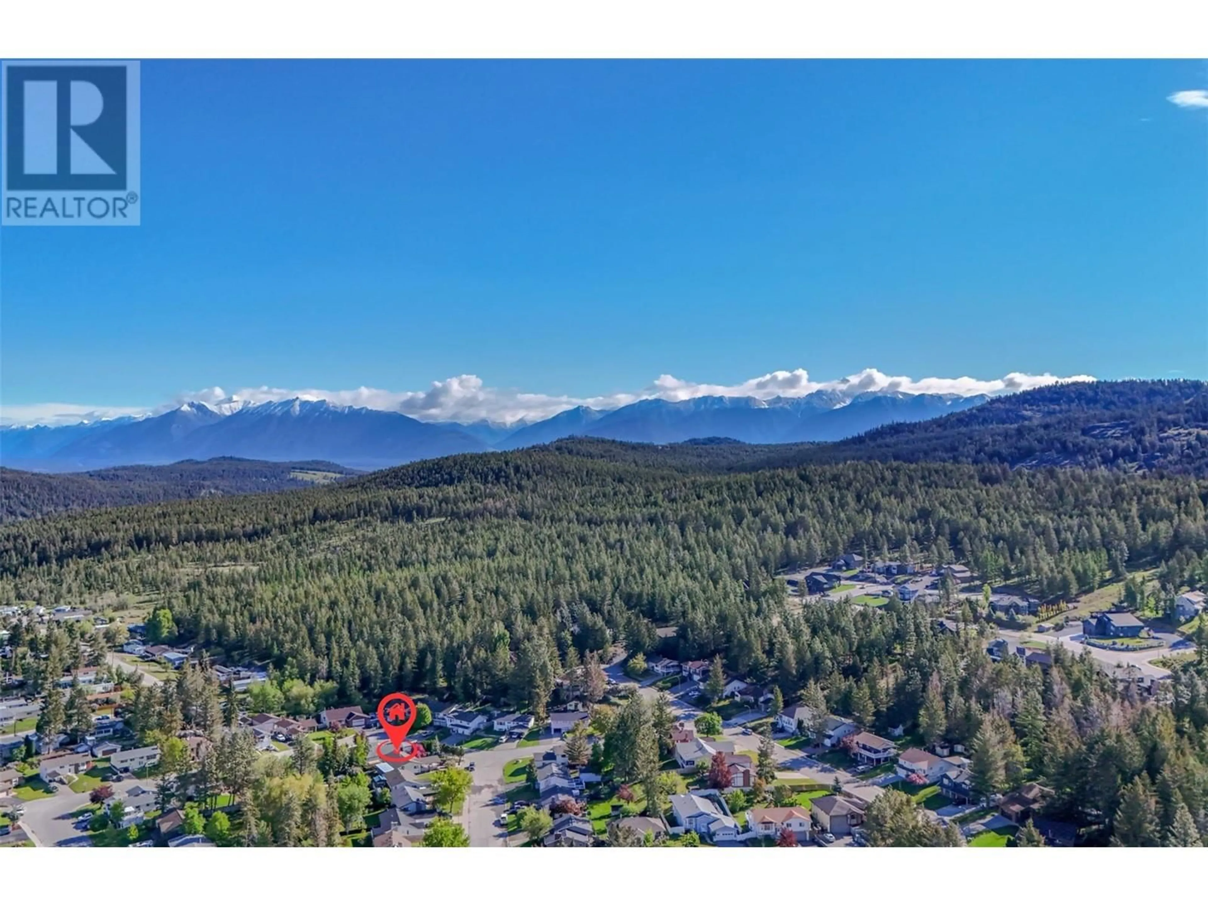 A pic from outside/outdoor area/front of a property/back of a property/a pic from drone, mountain view for 1833 MT SINCLAIR AVENUE, Cranbrook British Columbia V1C6B8
