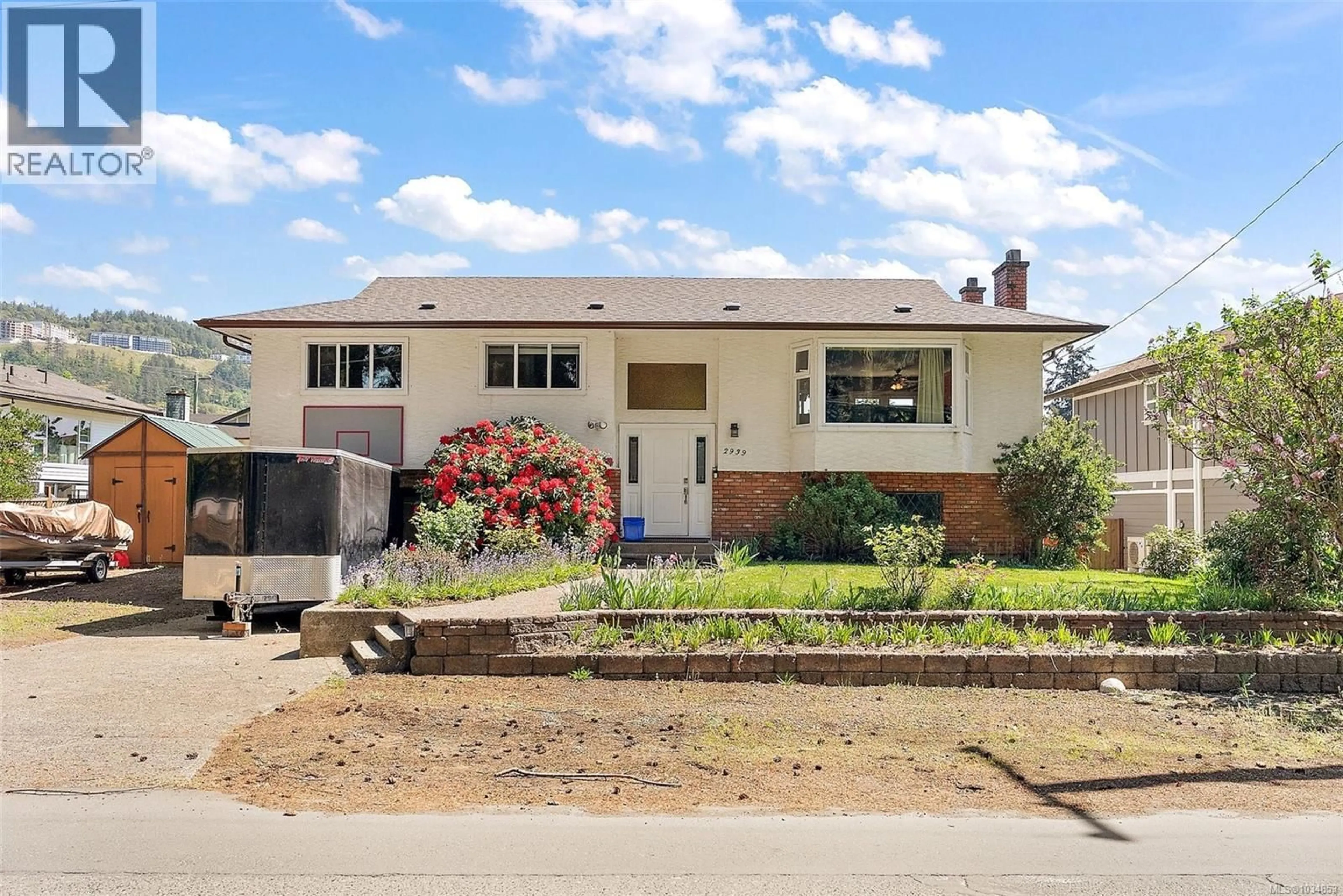 Home with brick exterior material, street for 2939 HUMPBACK ROAD, Langford British Columbia V9B5Y9