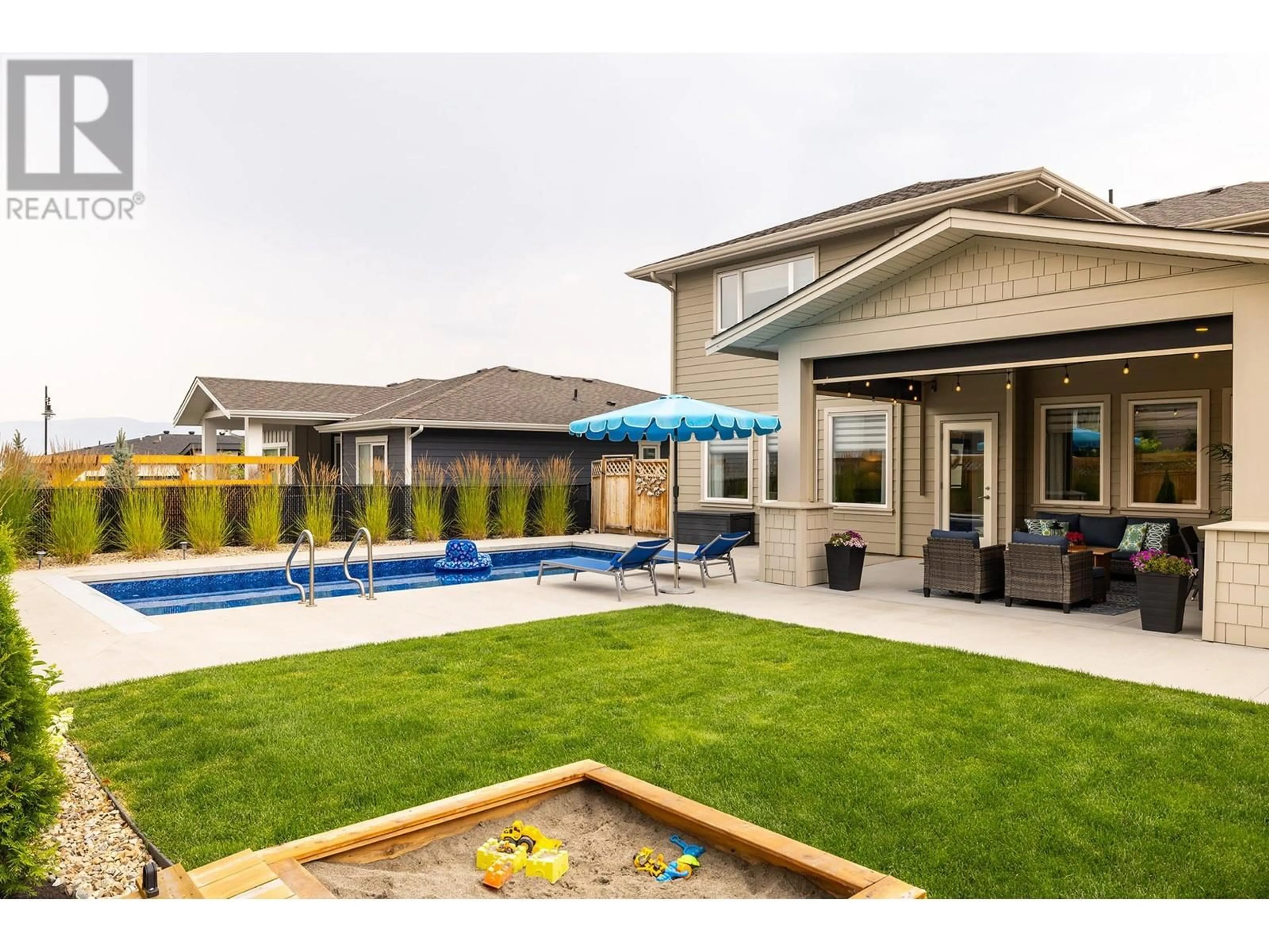Patio, unknown for 1895 FOXTAIL TERRACE, Kelowna British Columbia V1P1T9