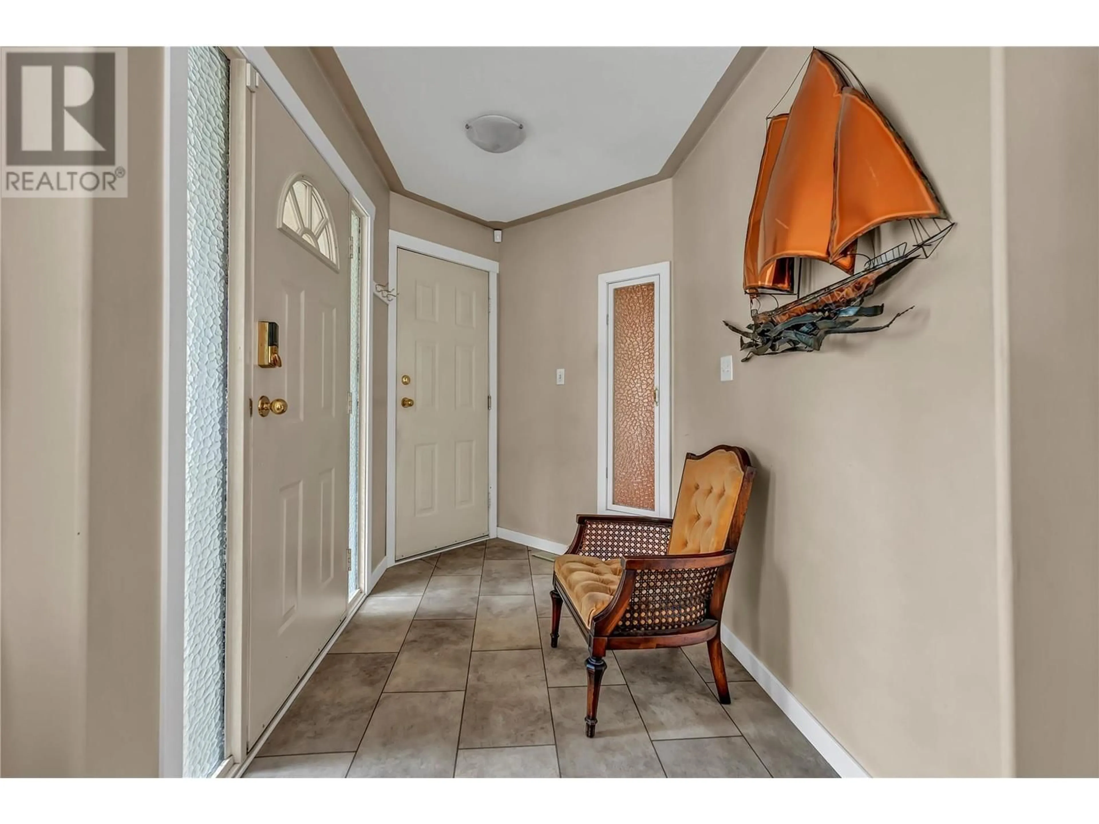 Indoor entryway for B - 105 BRANDLMAYR OTHER, Princeton British Columbia V0X1W0
