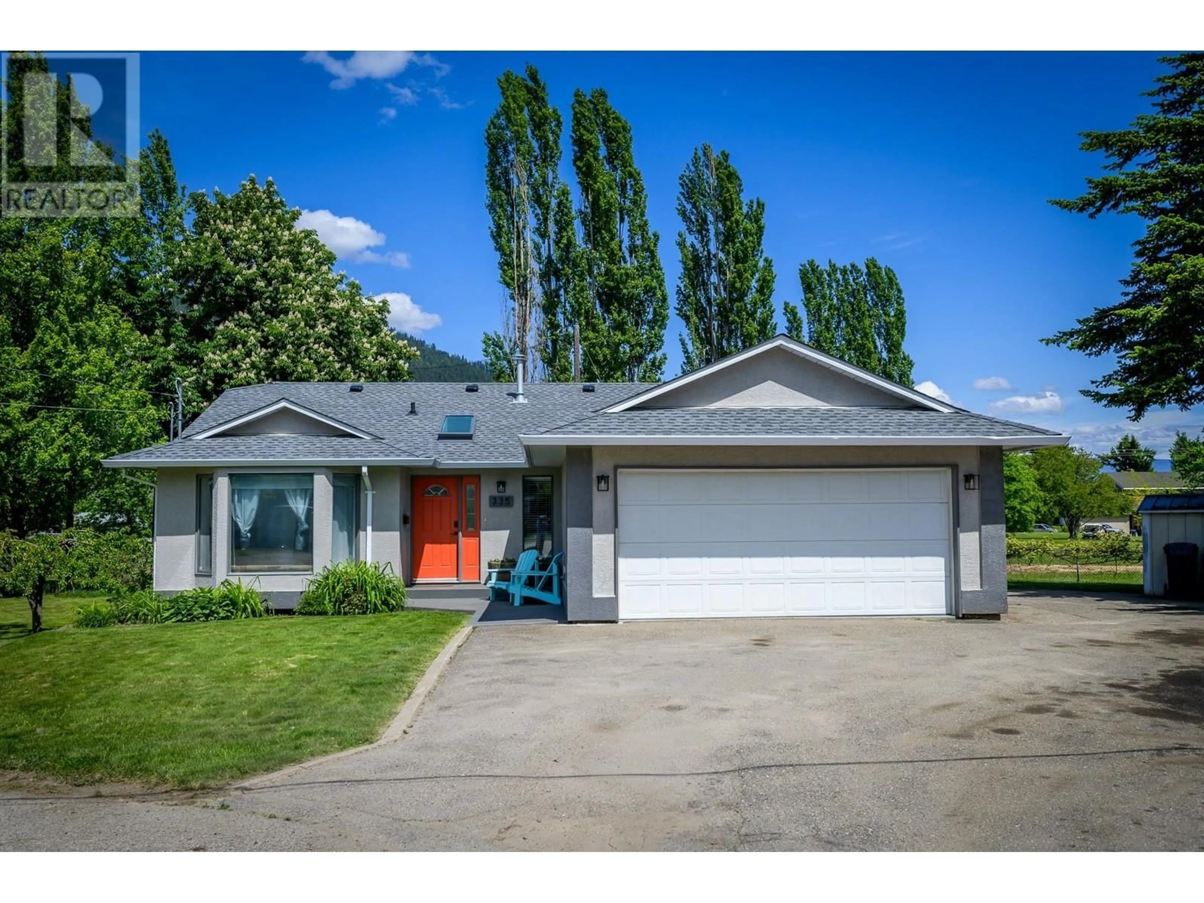 Home with vinyl exterior material, street for 335 ASPEN DRIVE, Chase British Columbia V0E1M0