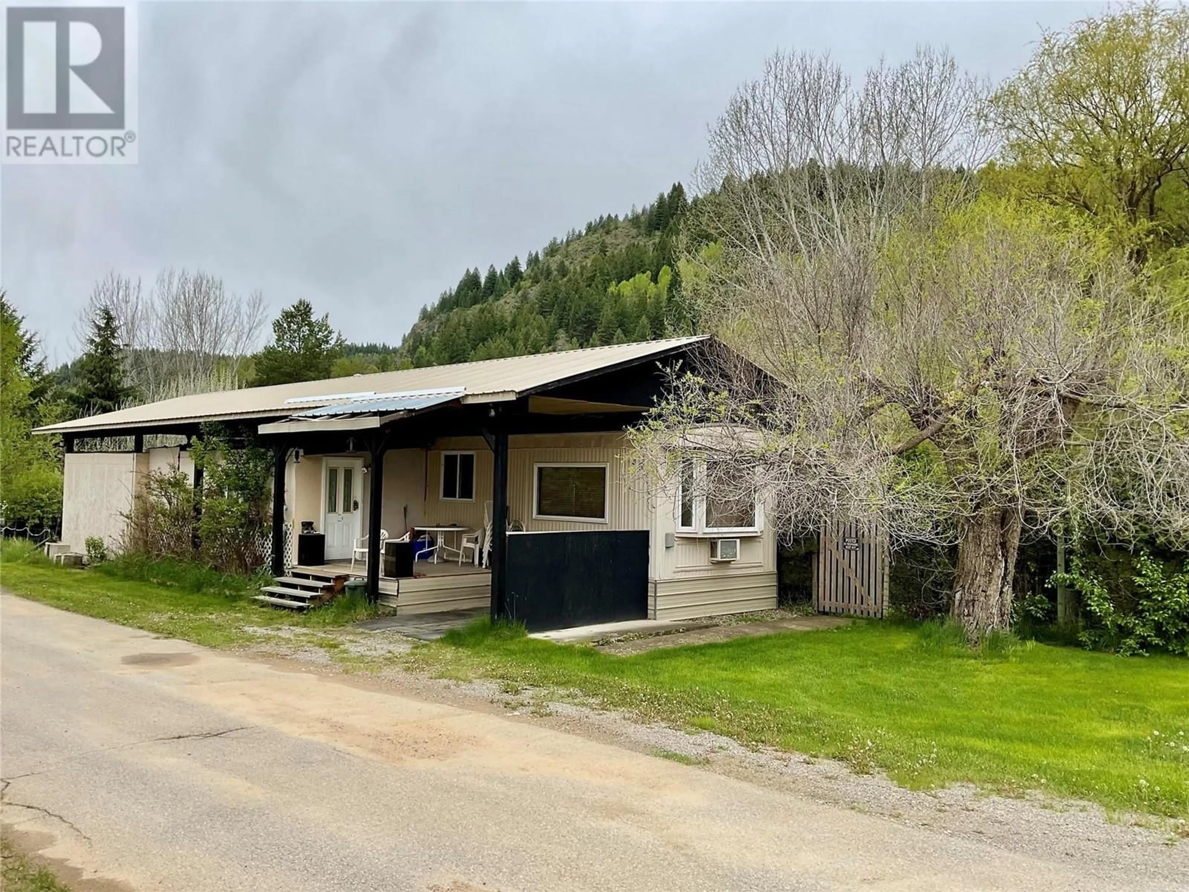Shed for 1380 KLONDIKE STREET, Greenwood British Columbia V0H1J0