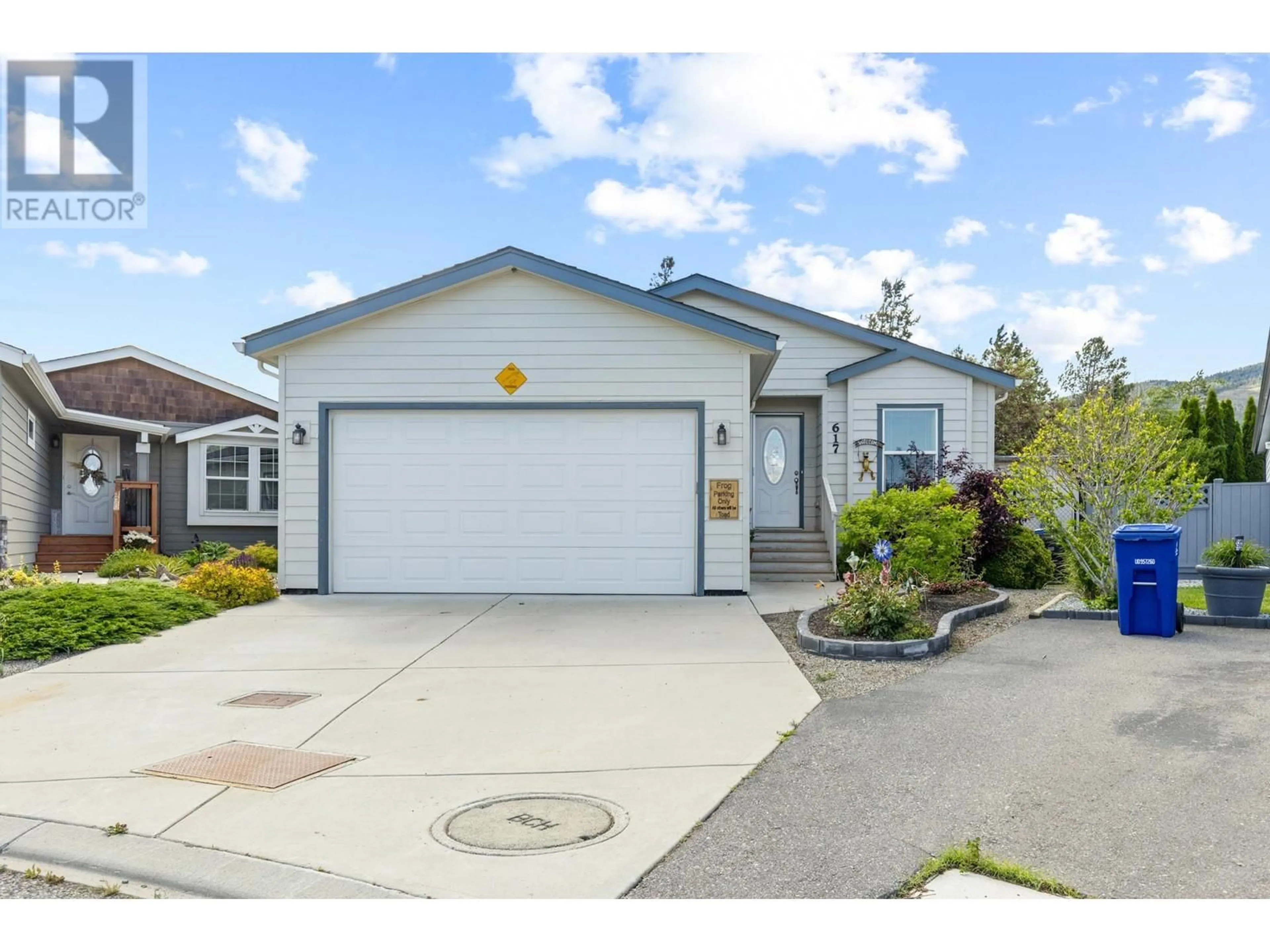 Home with vinyl exterior material, street for 617 - 2440 OLD OKANAGAN HIGHWAY, West Kelowna British Columbia V4T3A3