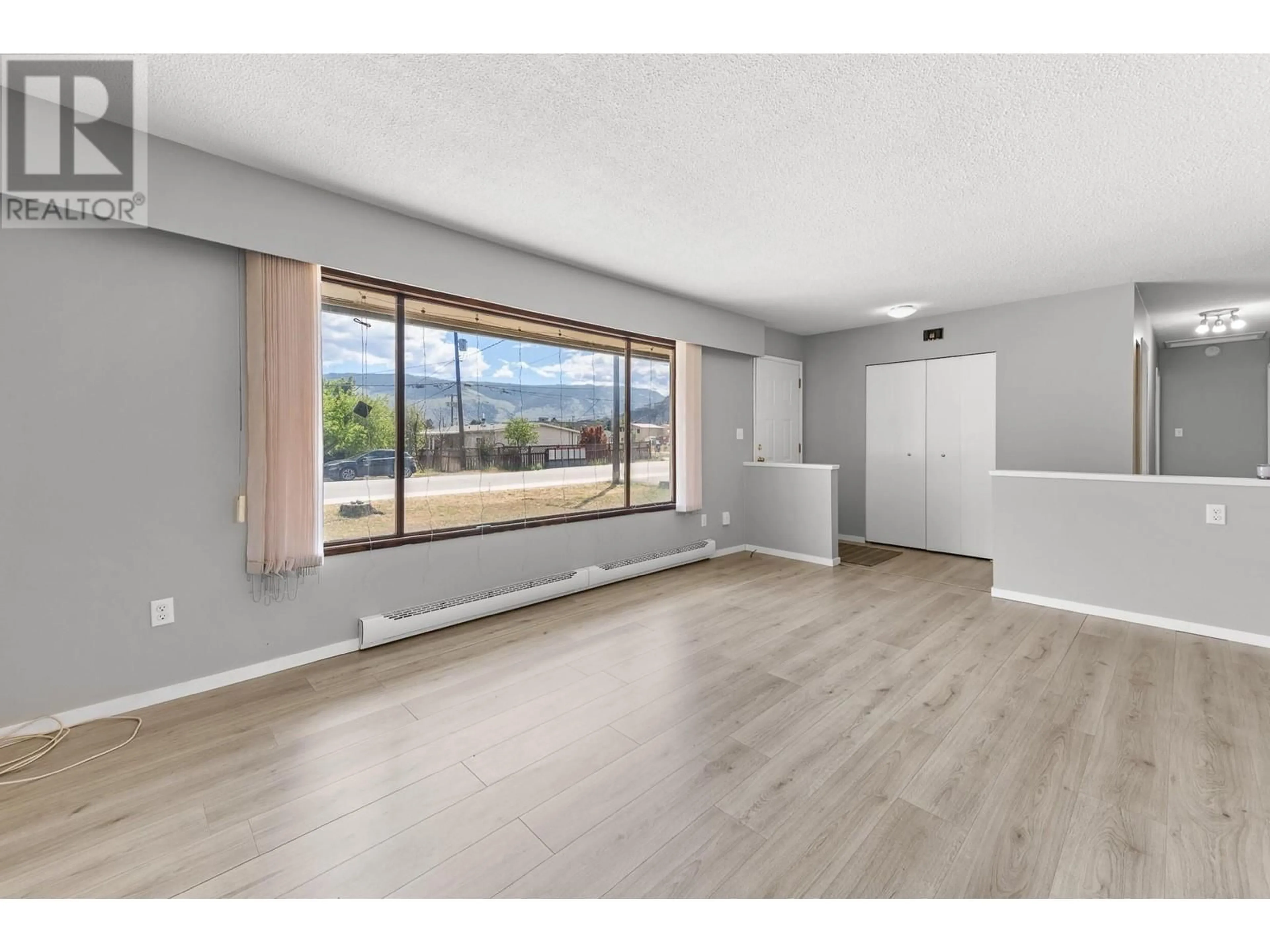A pic of a room for 302 9TH STREET, Keremeos British Columbia V2A1N2