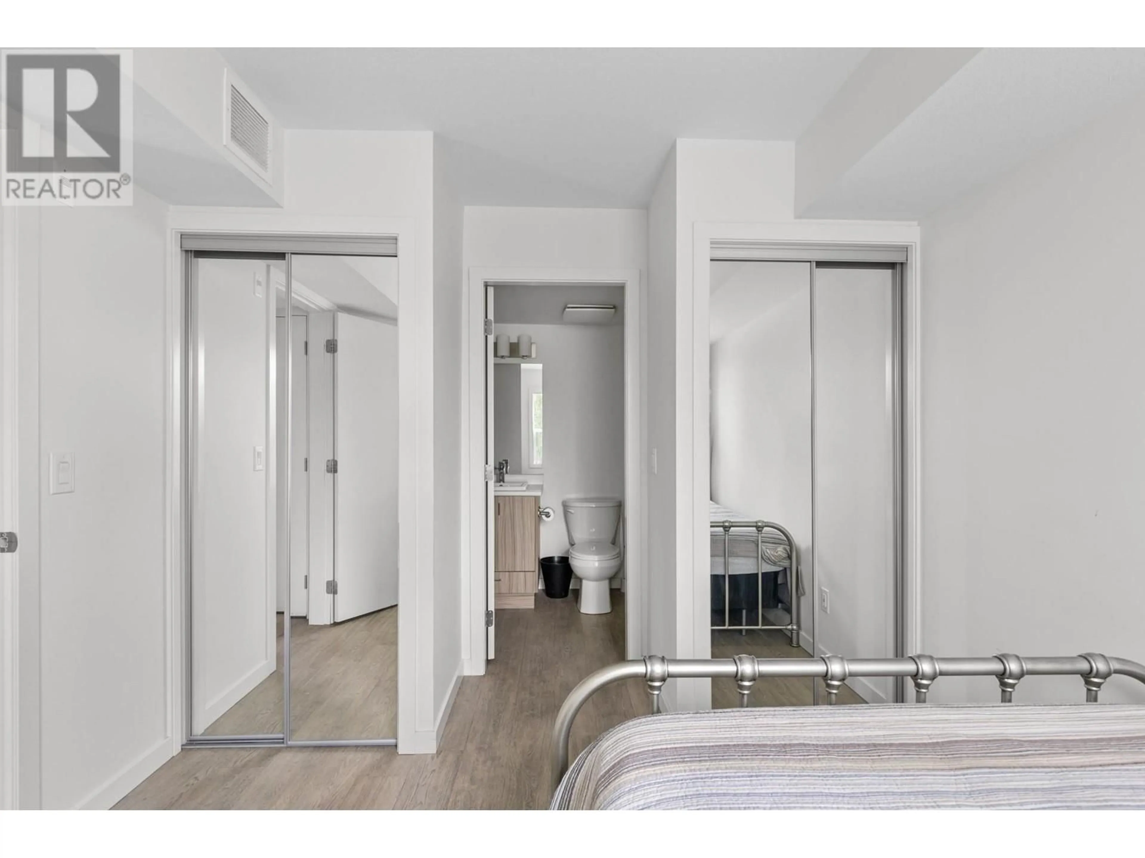 A pic of a room for 105 - 695 ACADEMY WAY, Kelowna British Columbia V1V0C7
