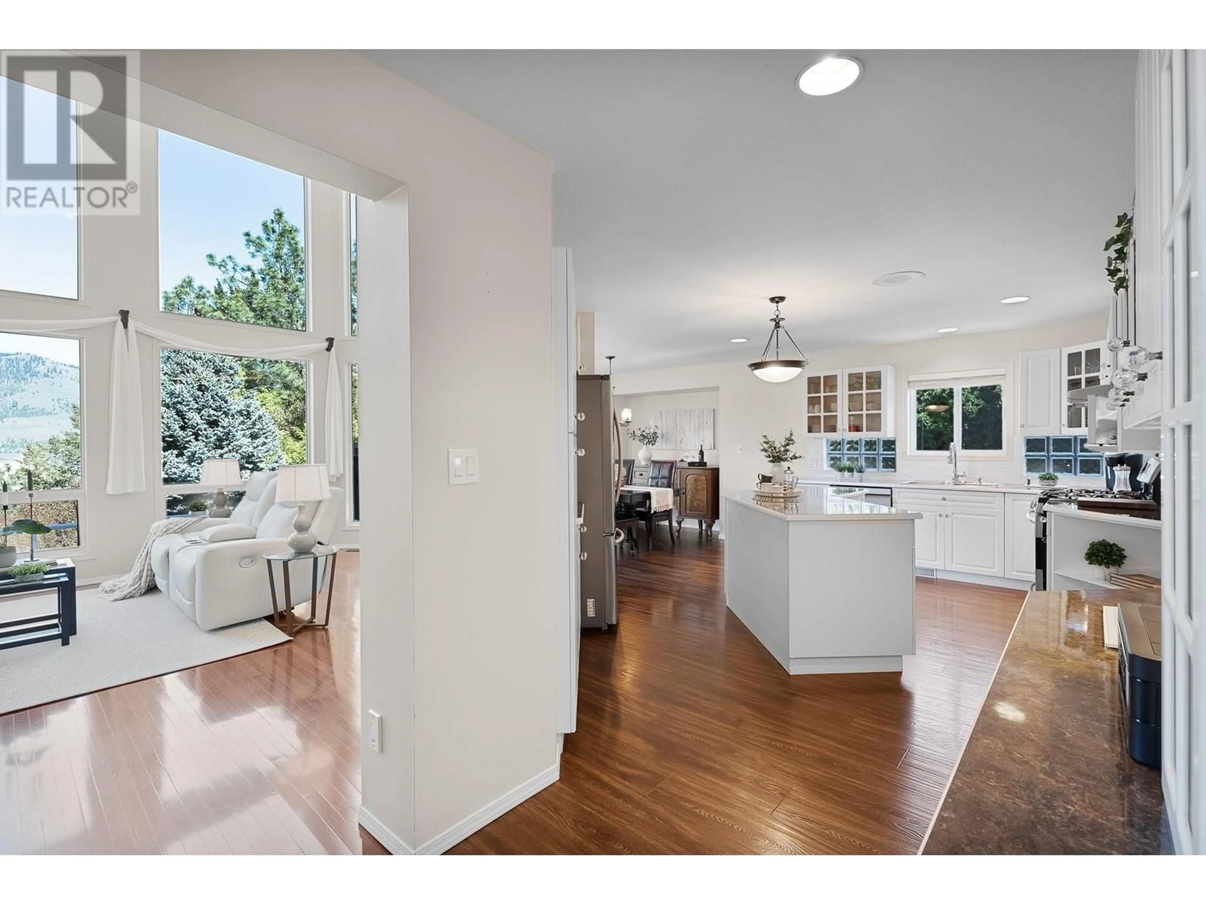 Unknown for 4938 UPLANDS DRIVE, Kamloops British Columbia V2C6M8