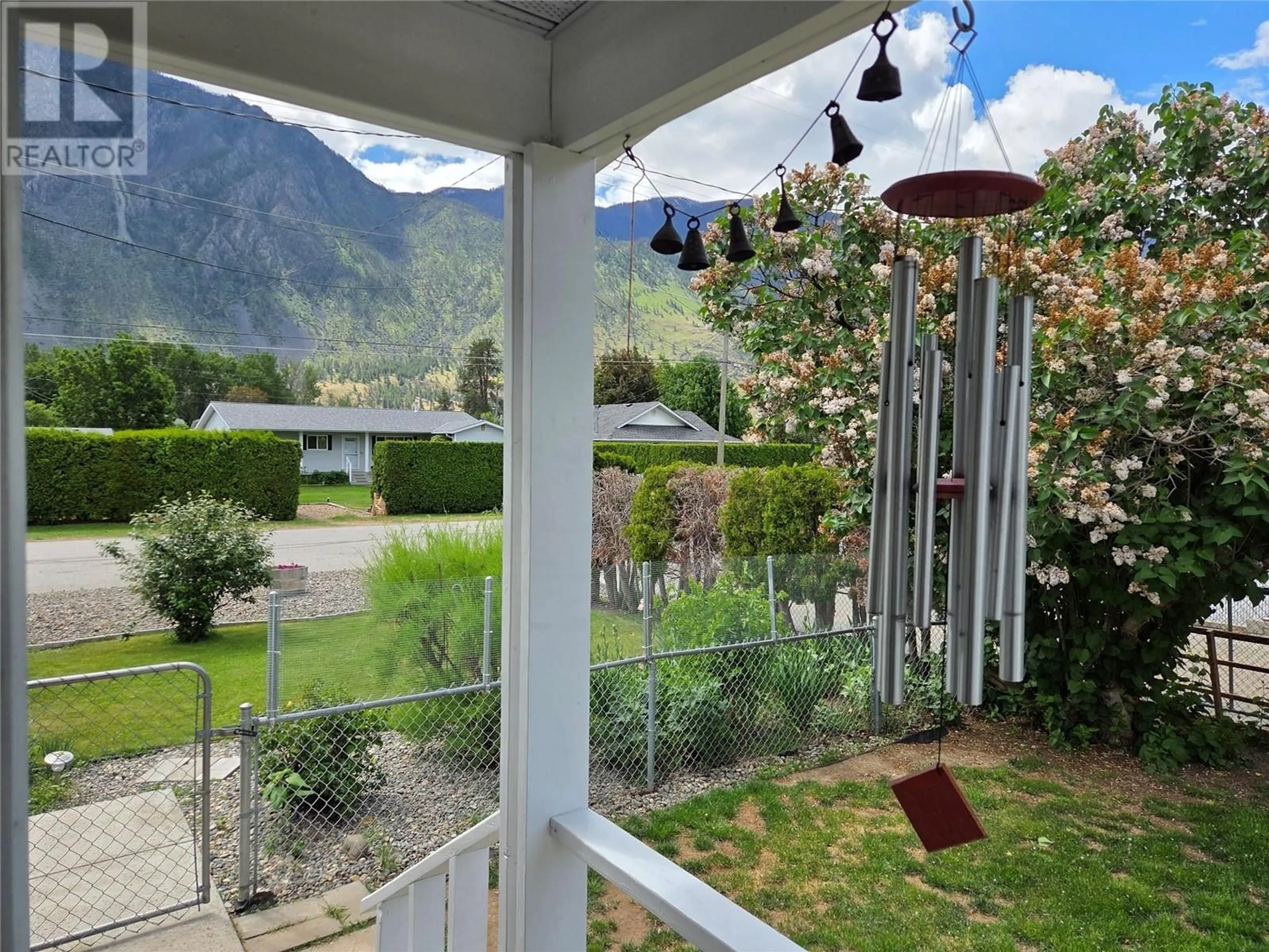 Unknown for 824 10TH AVENUE, Keremeos British Columbia V0X1N3