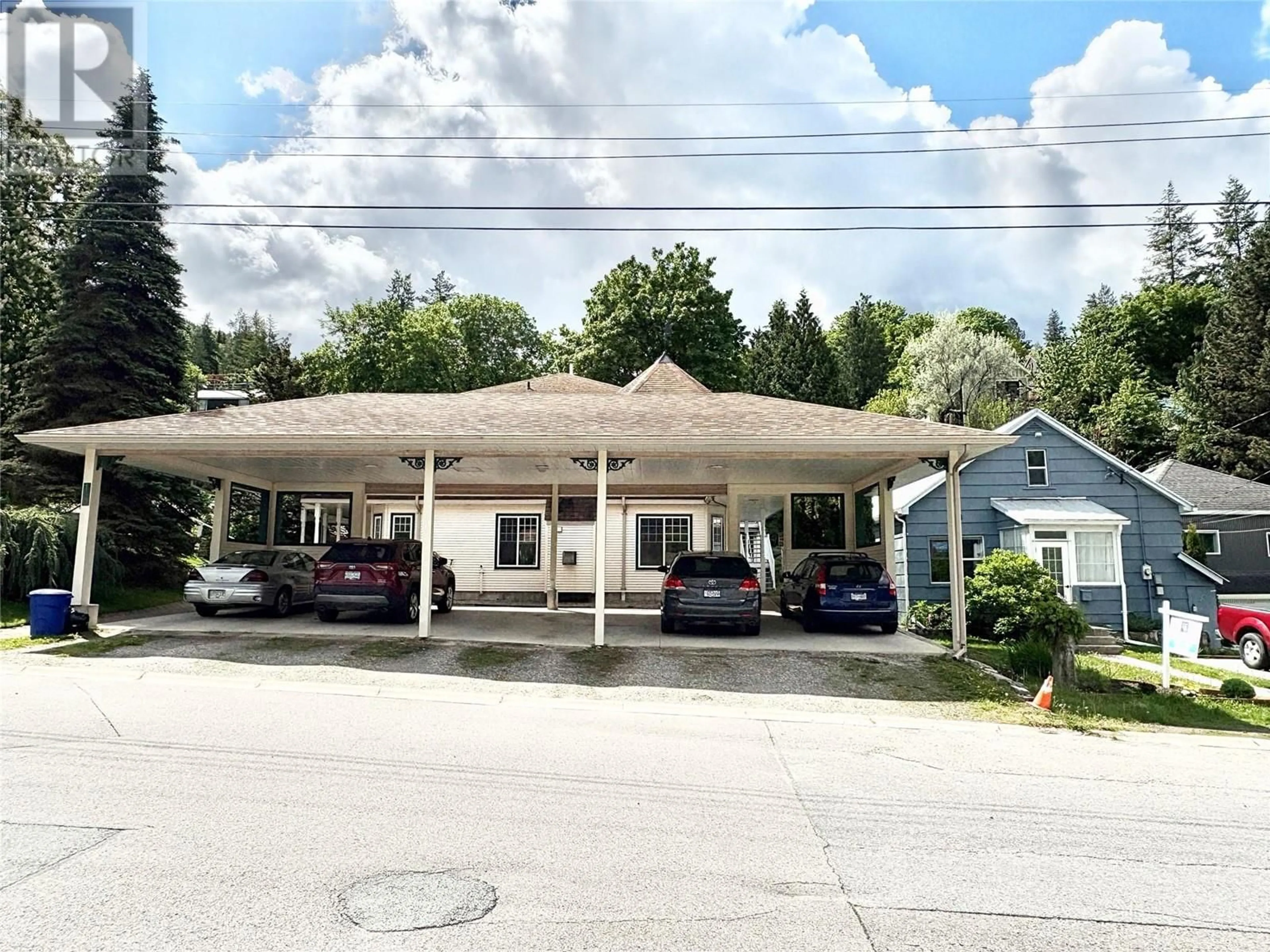 Unknown for 103 - 130 CHATHAM STREET, Nelson British Columbia V1L3Y8