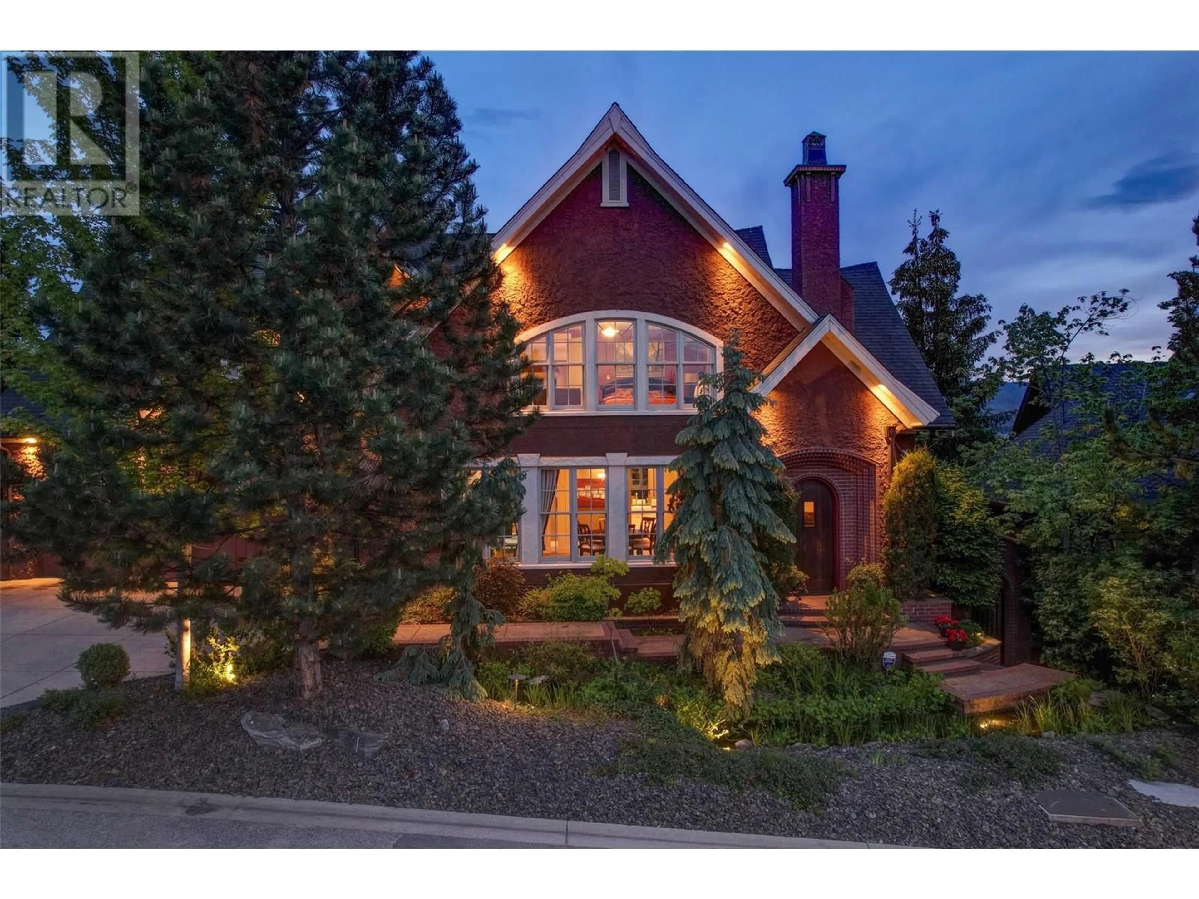 Home with brick exterior material, street for 965 WESTPOINT DRIVE, Kelowna British Columbia V1W2Z3