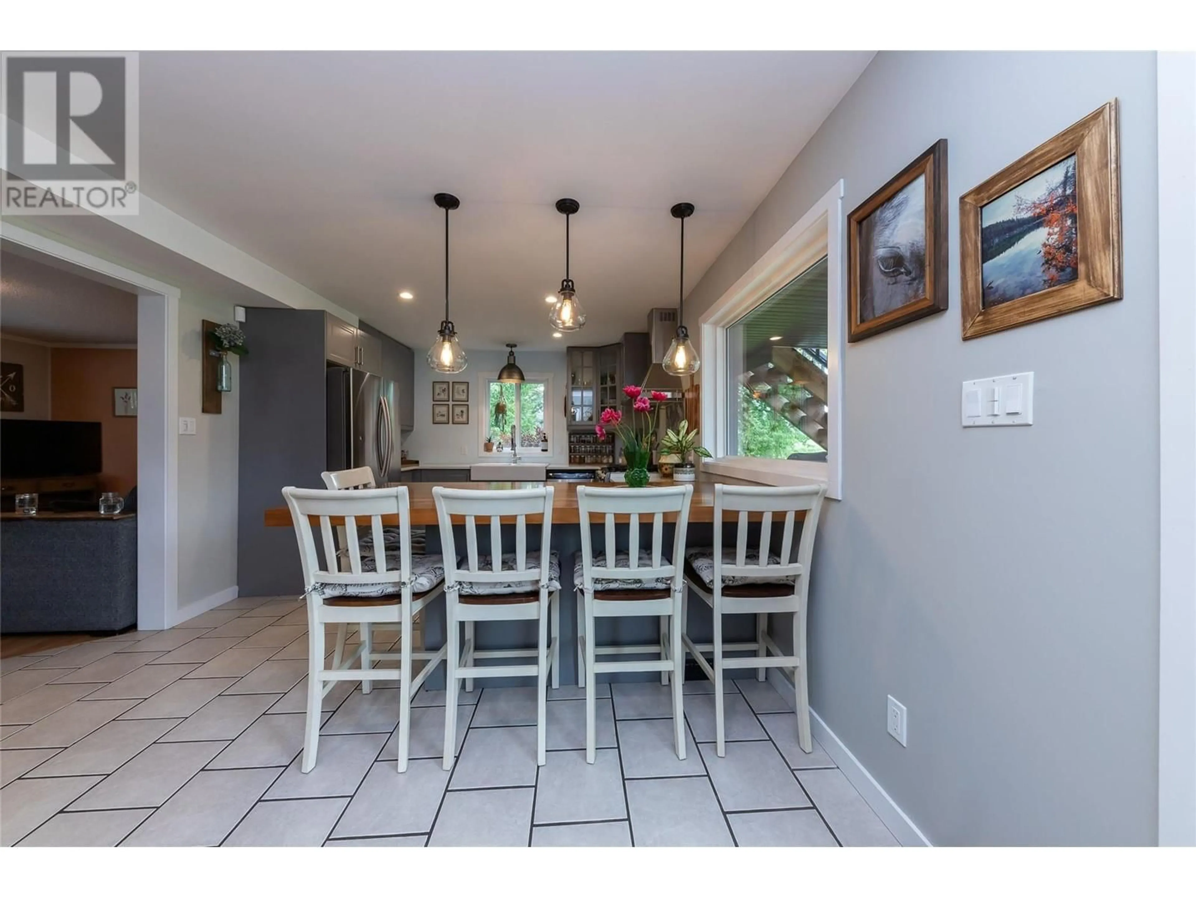 Open concept kitchen, ceramic/tile floor for 3602 KAMLOOPS VERNON HIGHWAY, Monte Lake British Columbia V0E2N0