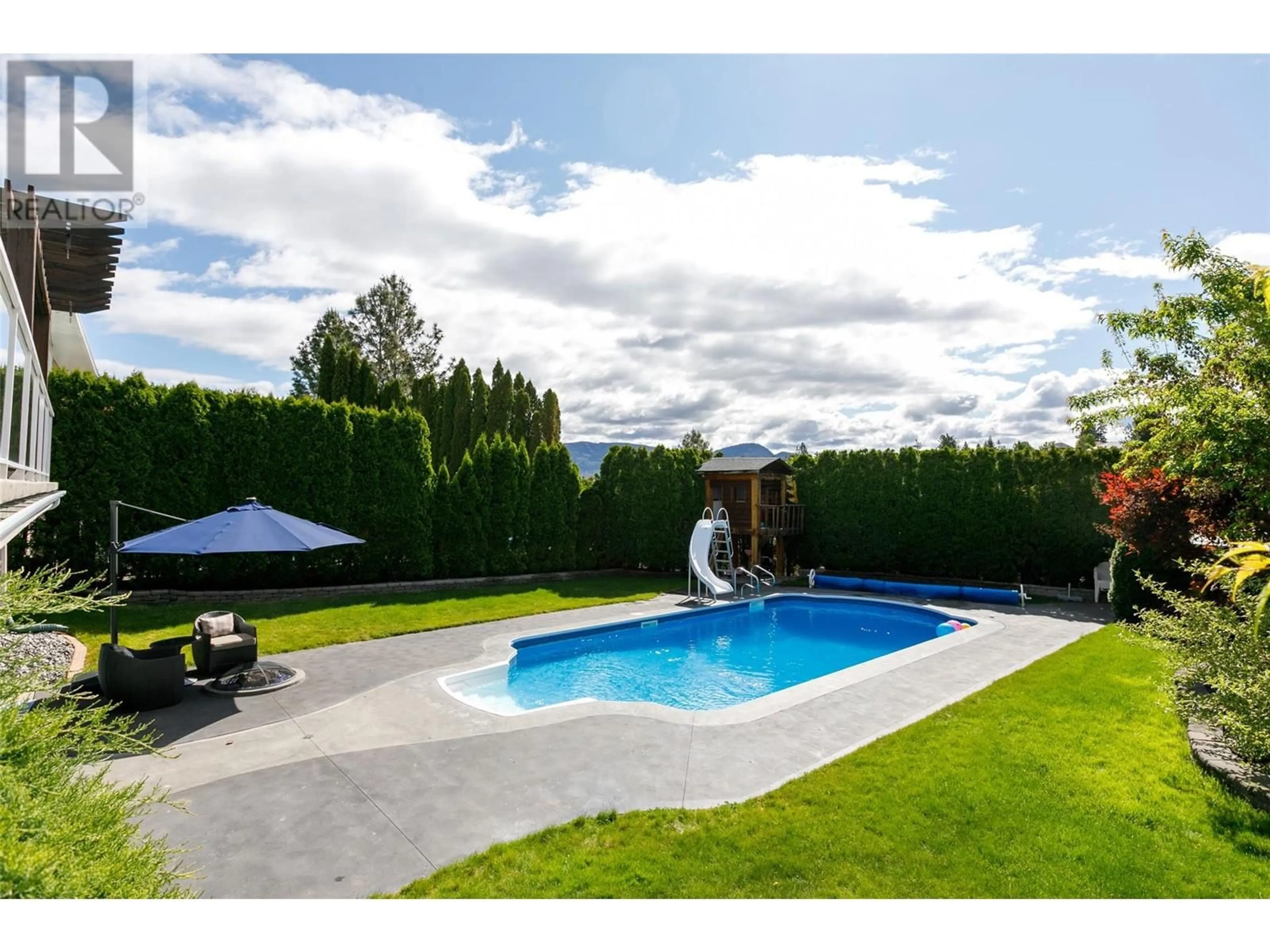 Pool for 2177 BRECKENRIDGE COURT, Kelowna British Columbia V1V1W2