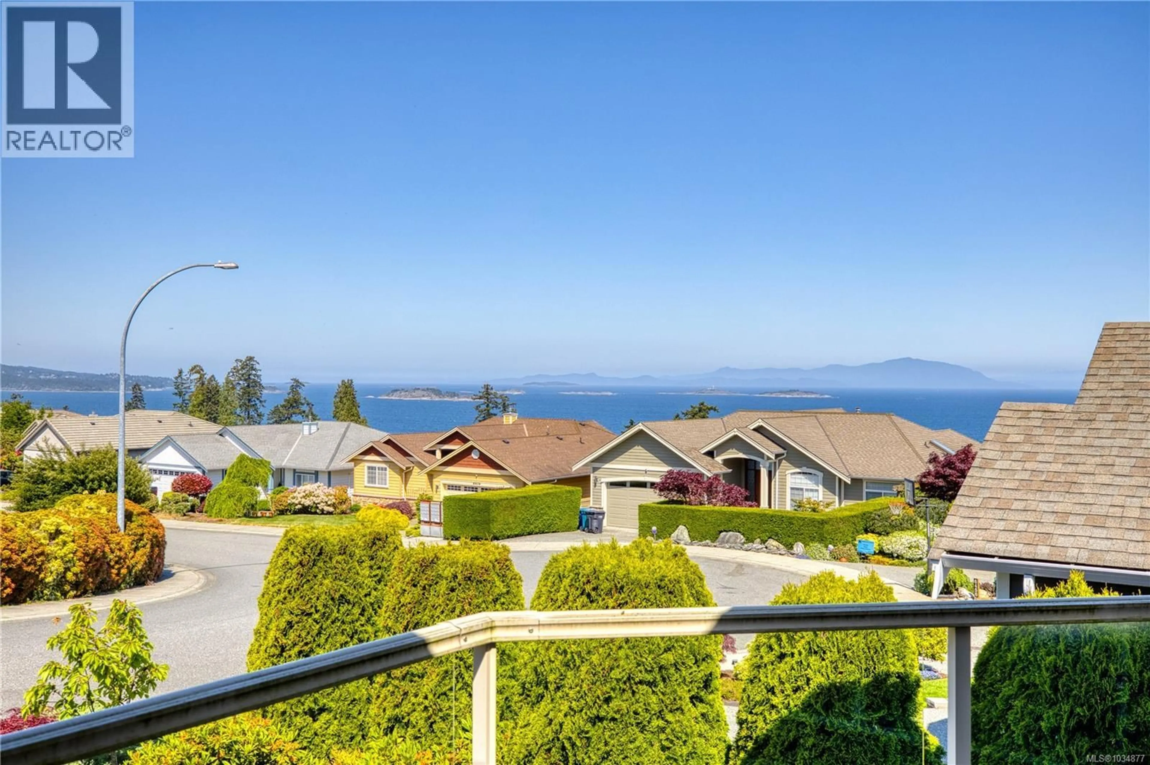 A pic from outside/outdoor area/front of a property/back of a property/a pic from drone, water/lake/river/ocean view for 6448 PEREGRINE ROAD, Nanaimo British Columbia V9V1V5