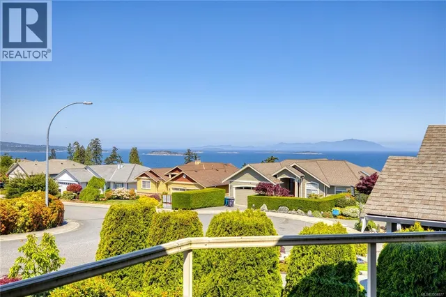 6448 PEREGRINE ROAD, Nanaimo 4