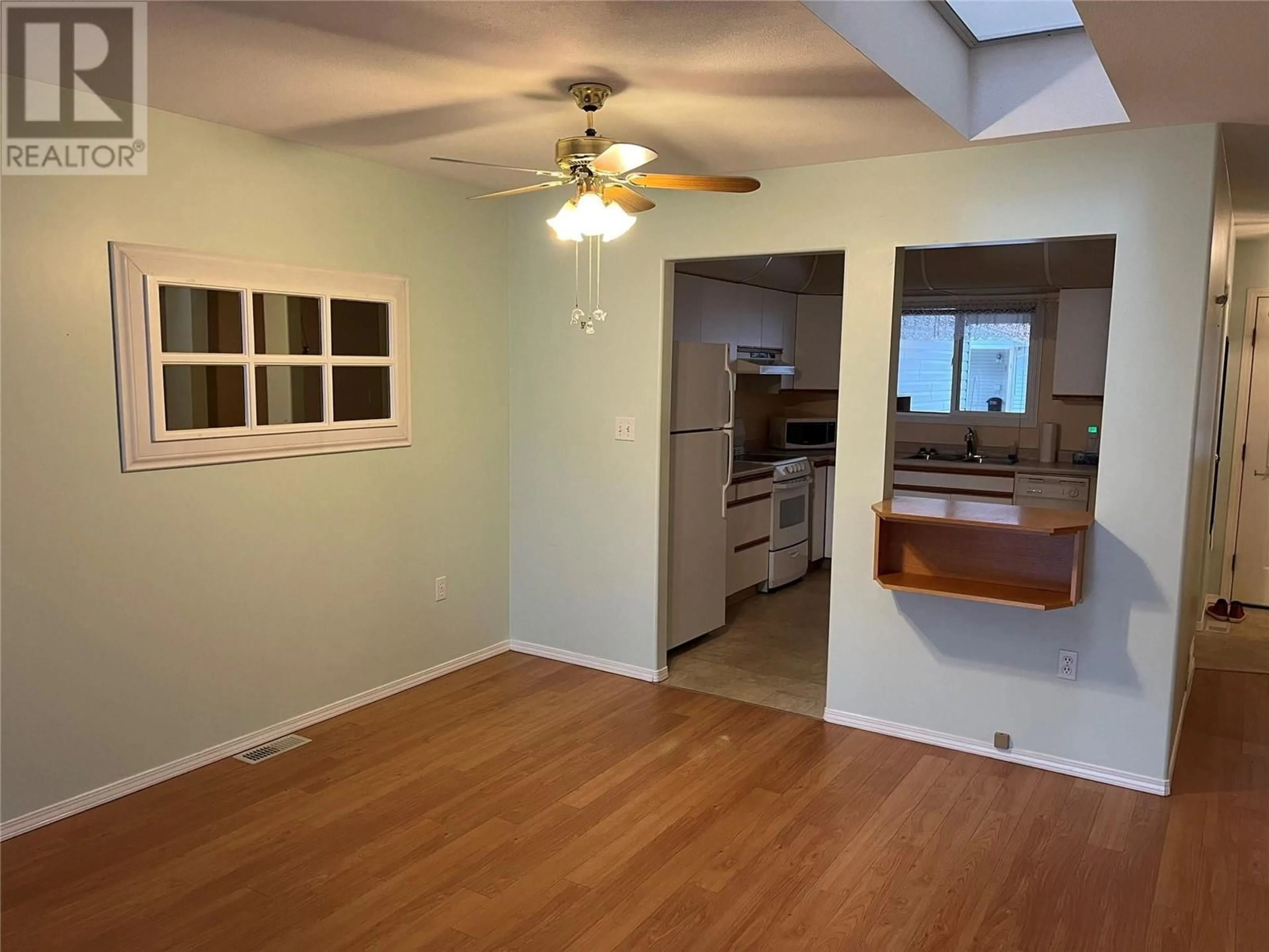 A pic of a room for 25 - 2210 COLUMBIA AVENUE, Castlegar British Columbia V1N2X1