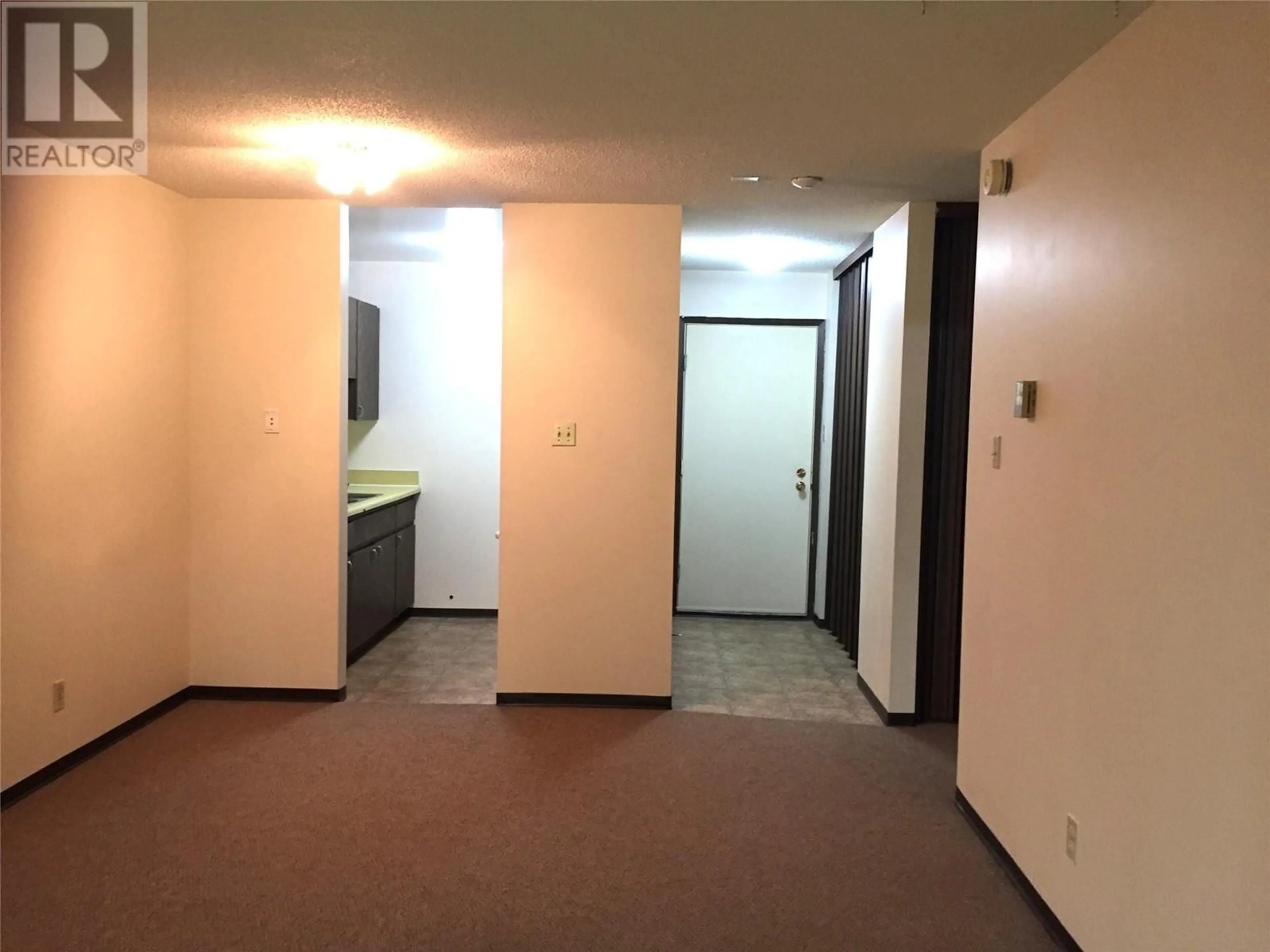 A pic of a room for 111 - 1560 SUMMIT DRIVE, Kamloops British Columbia V2E1R5