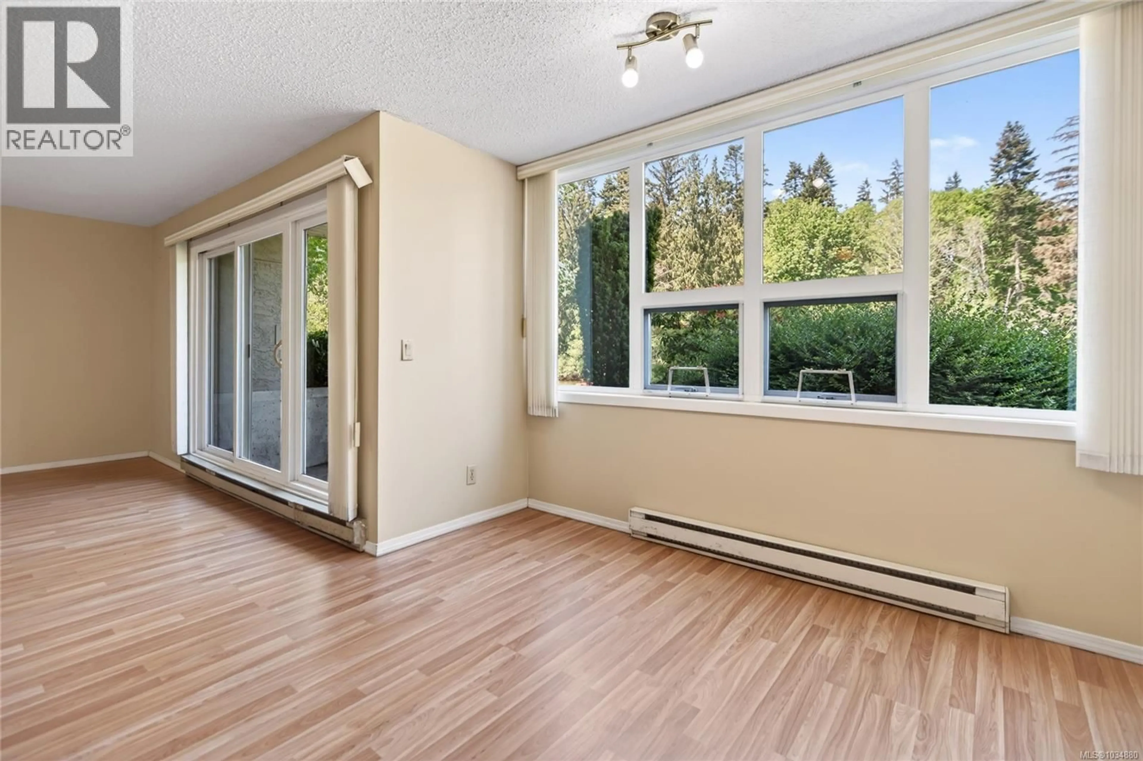 A pic of a room for 102 - 205 1ST STREET, Courtenay British Columbia V9N1A5