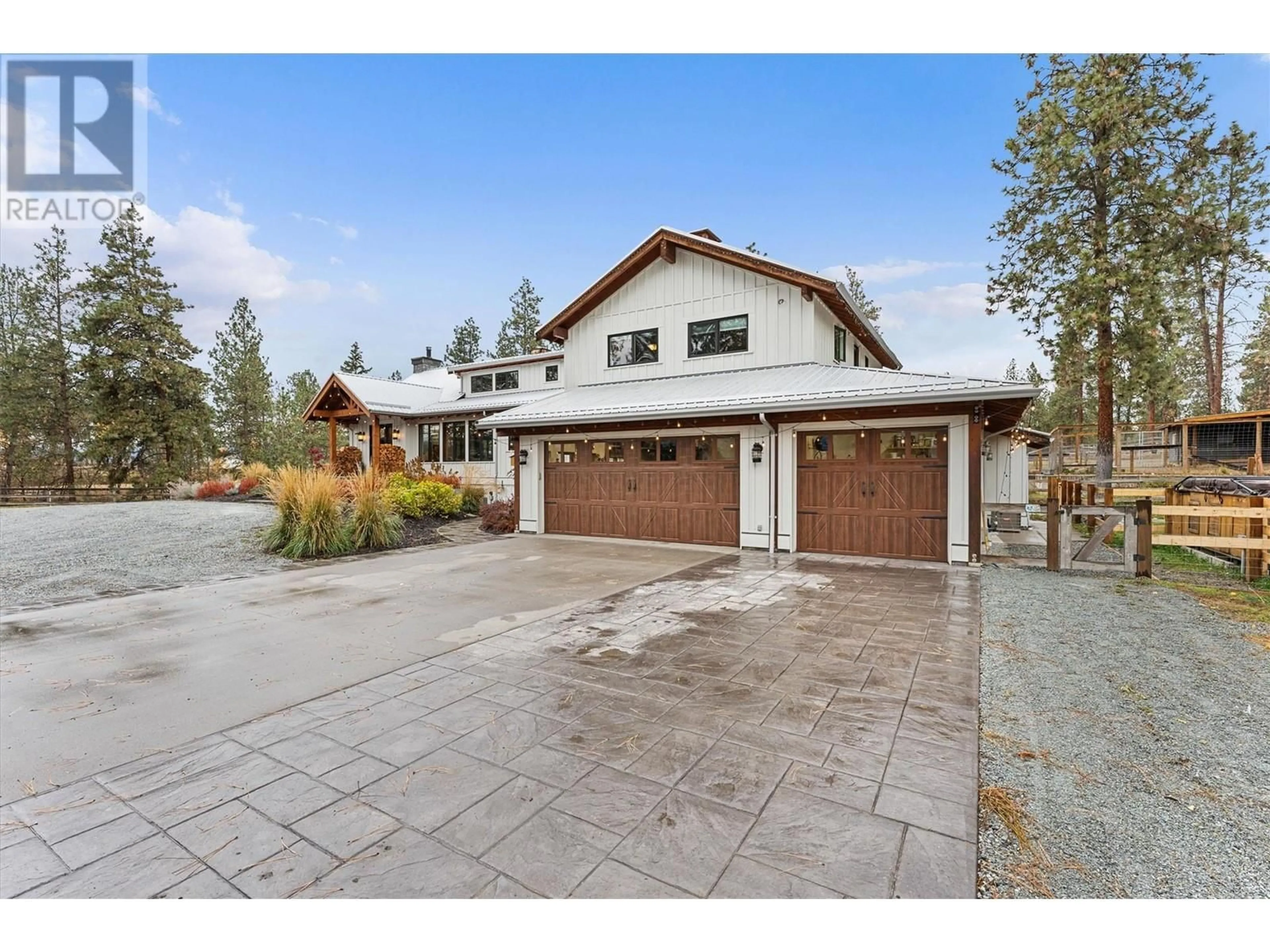 Unknown for 2150 SAUCIER ROAD, Kelowna British Columbia V1W4C1