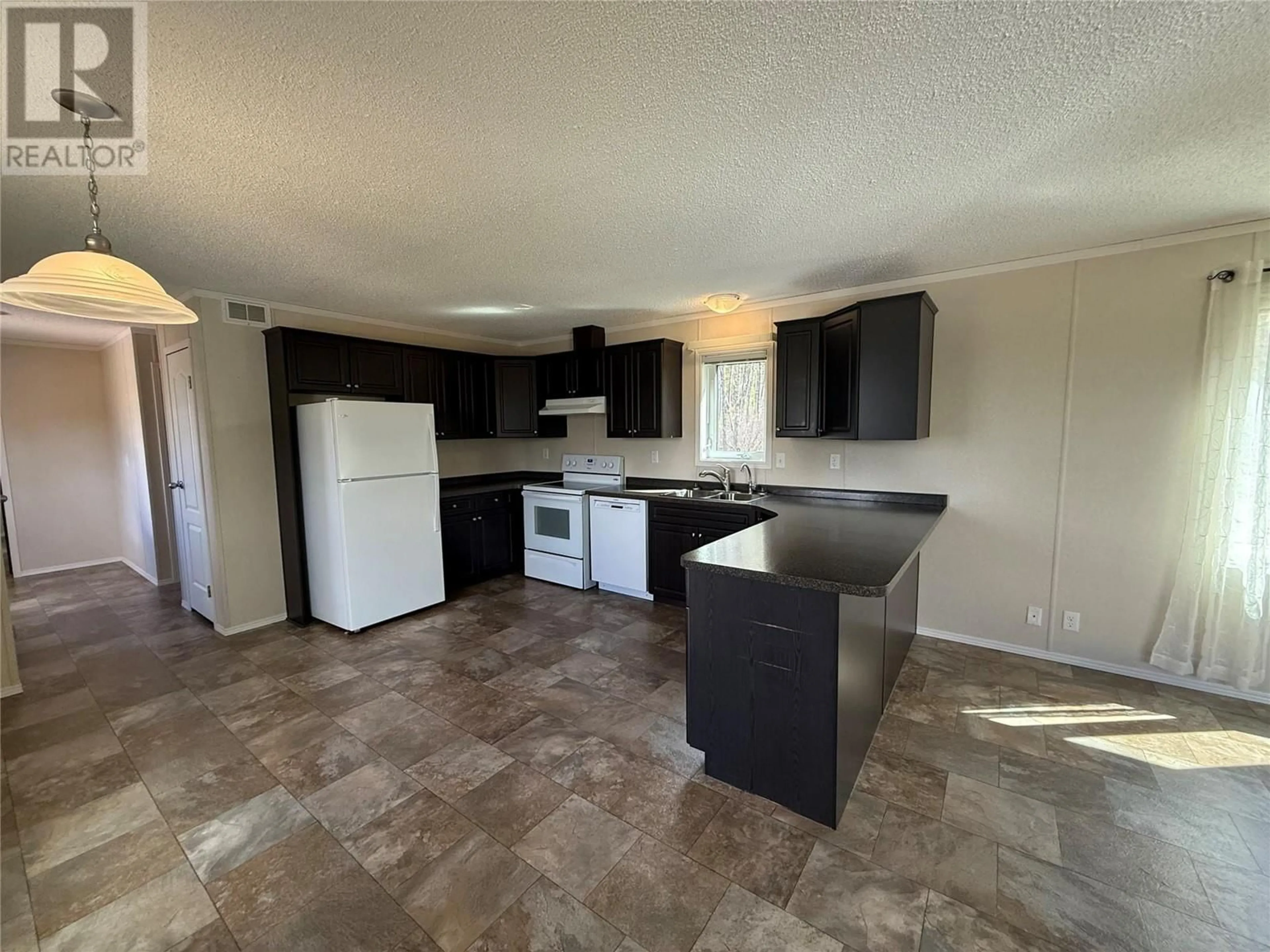 Unknown for 129 MOORE WAY, Dawson Creek British Columbia V0C2C0