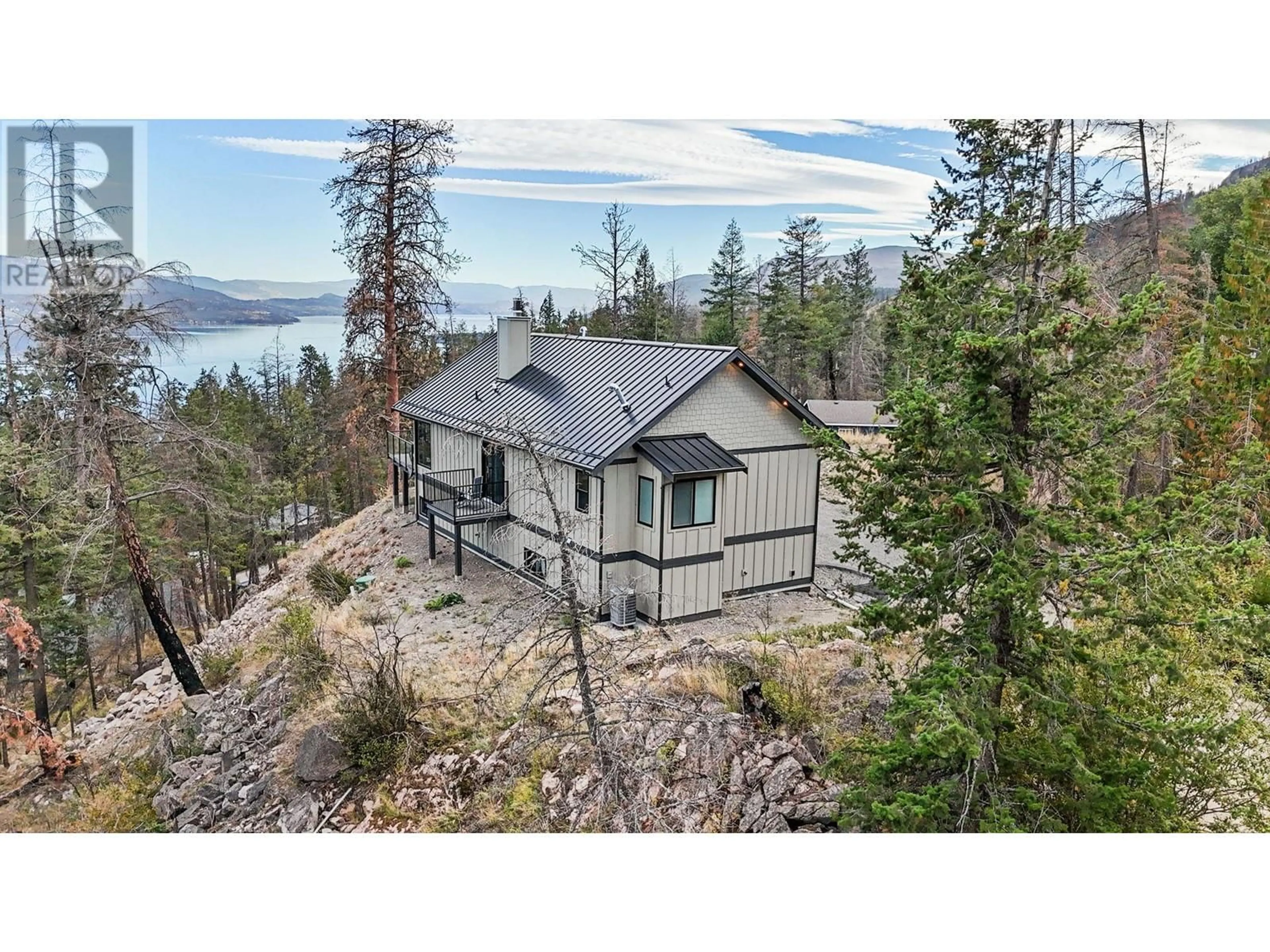 A pic from outside/outdoor area/front of a property/back of a property/a pic from drone, water/lake/river/ocean view for 591 MOODY CRESCENT, Vernon British Columbia V1H2C8
