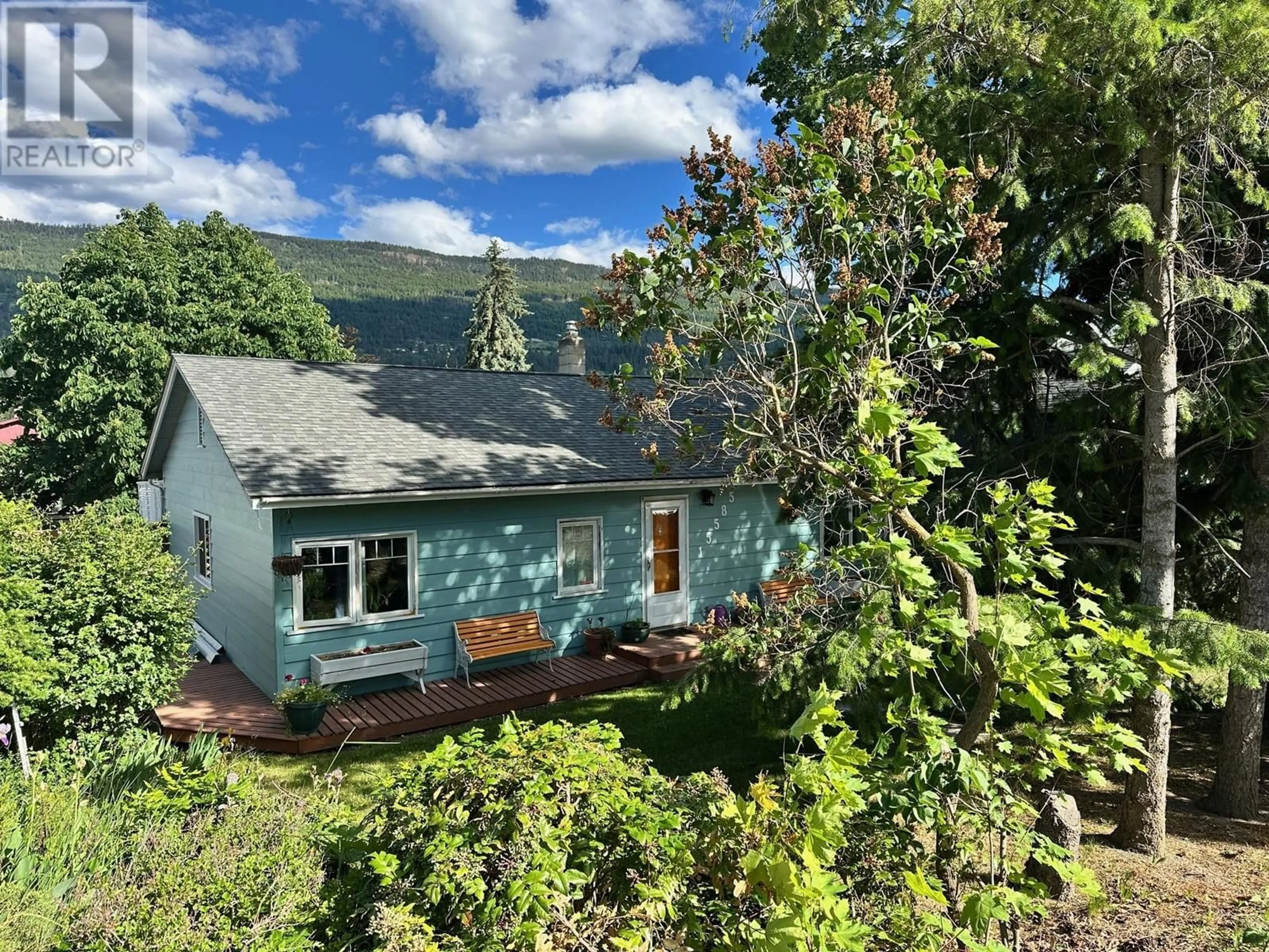 A pic from outside/outdoor area/front of a property/back of a property/a pic from drone, mountain view for 15585 GREENHOW ROAD, Oyama British Columbia V4V2E7