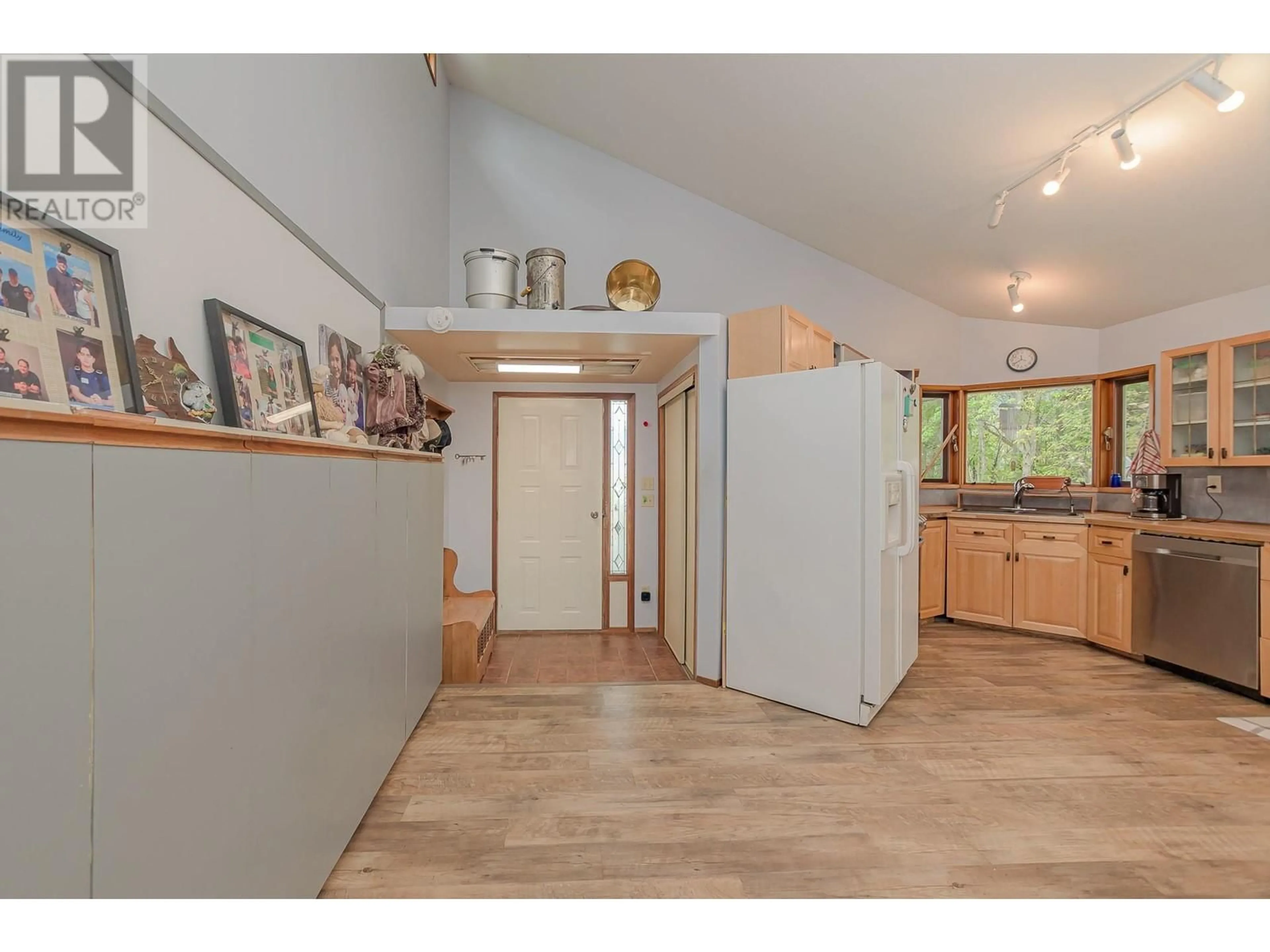Indoor entryway for 7025 97A HIGHWAY, Enderby British Columbia V0E1Y0