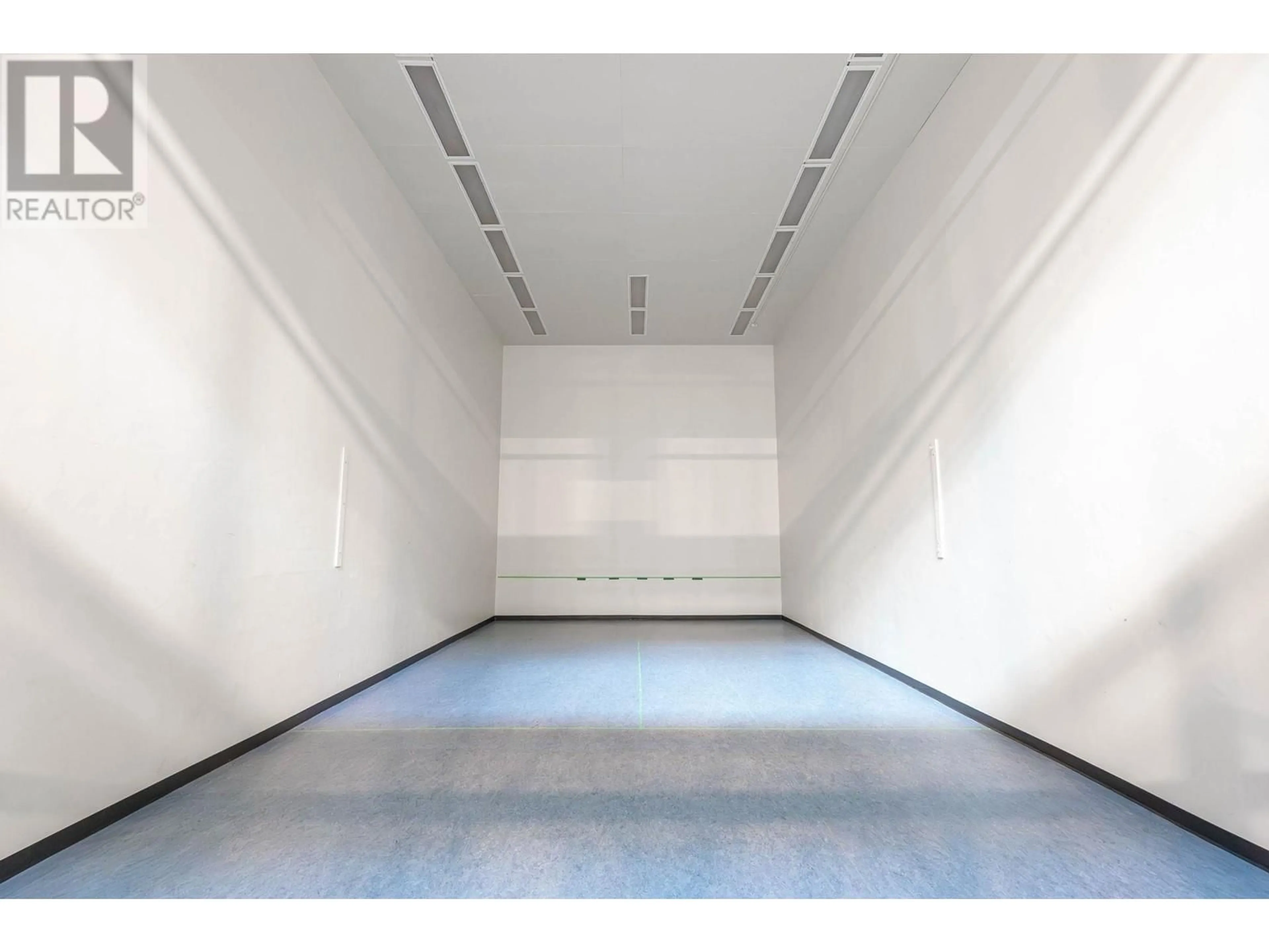 Indoor garage for 211 - 20 KETTLE VIEW ROAD, Big White British Columbia V1P1P3