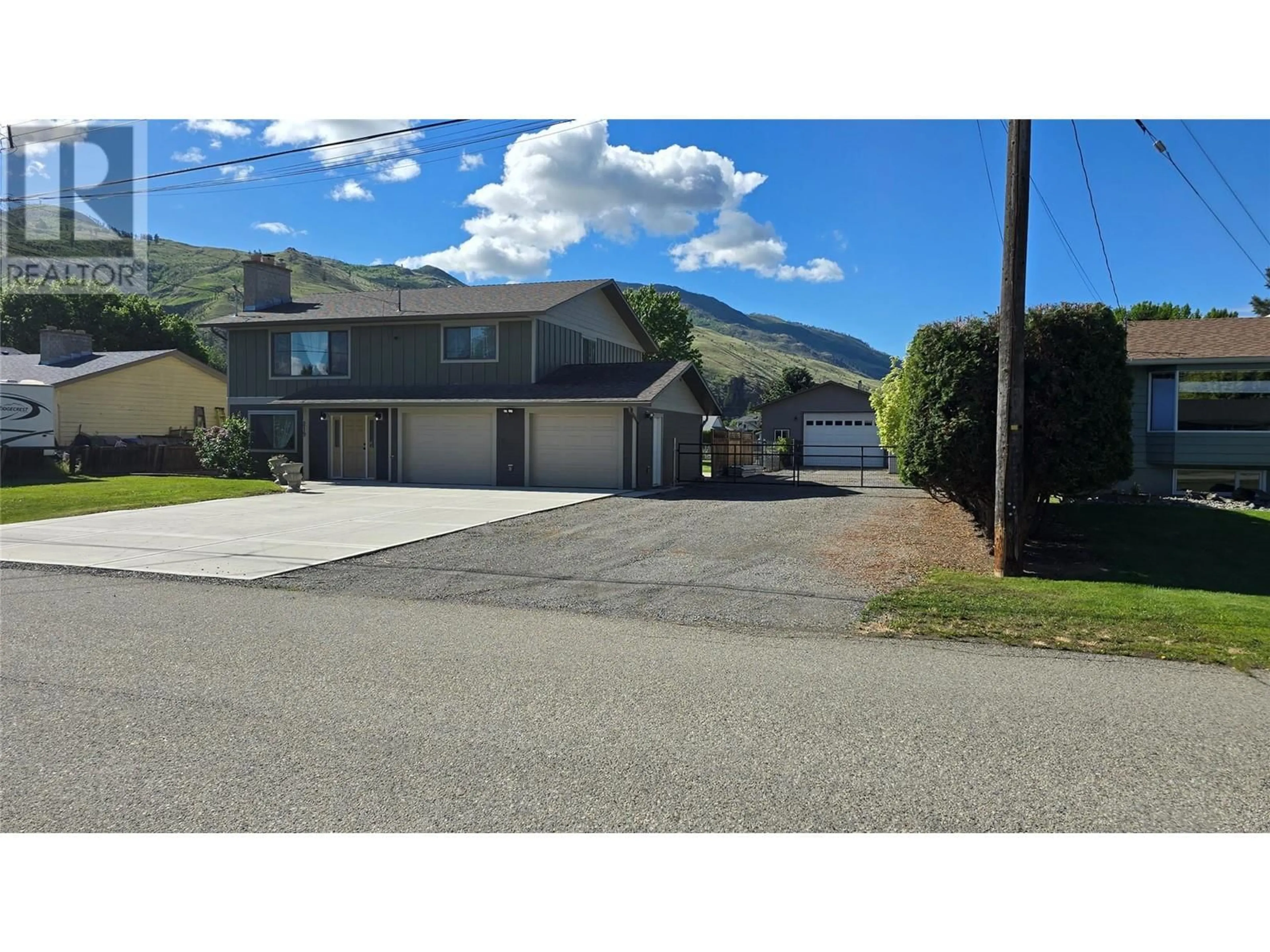 A pic from outside/outdoor area/front of a property/back of a property/a pic from drone, unknown for 219 MONTEGO ROAD, Kamloops British Columbia V2H1N1