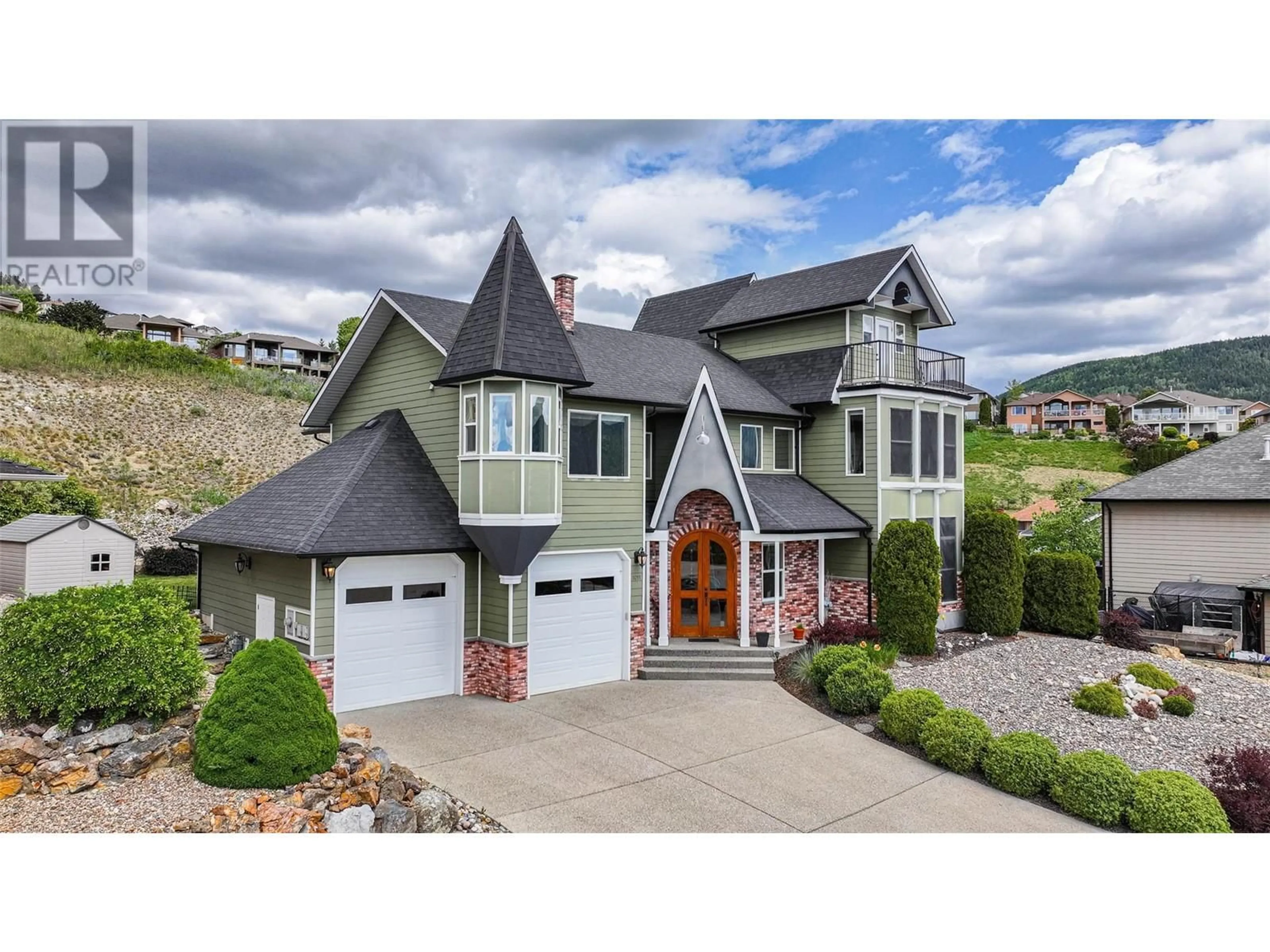 Home with vinyl exterior material, unknown for 1011 FOOTHILLS COURT, Vernon British Columbia V1B3Z5