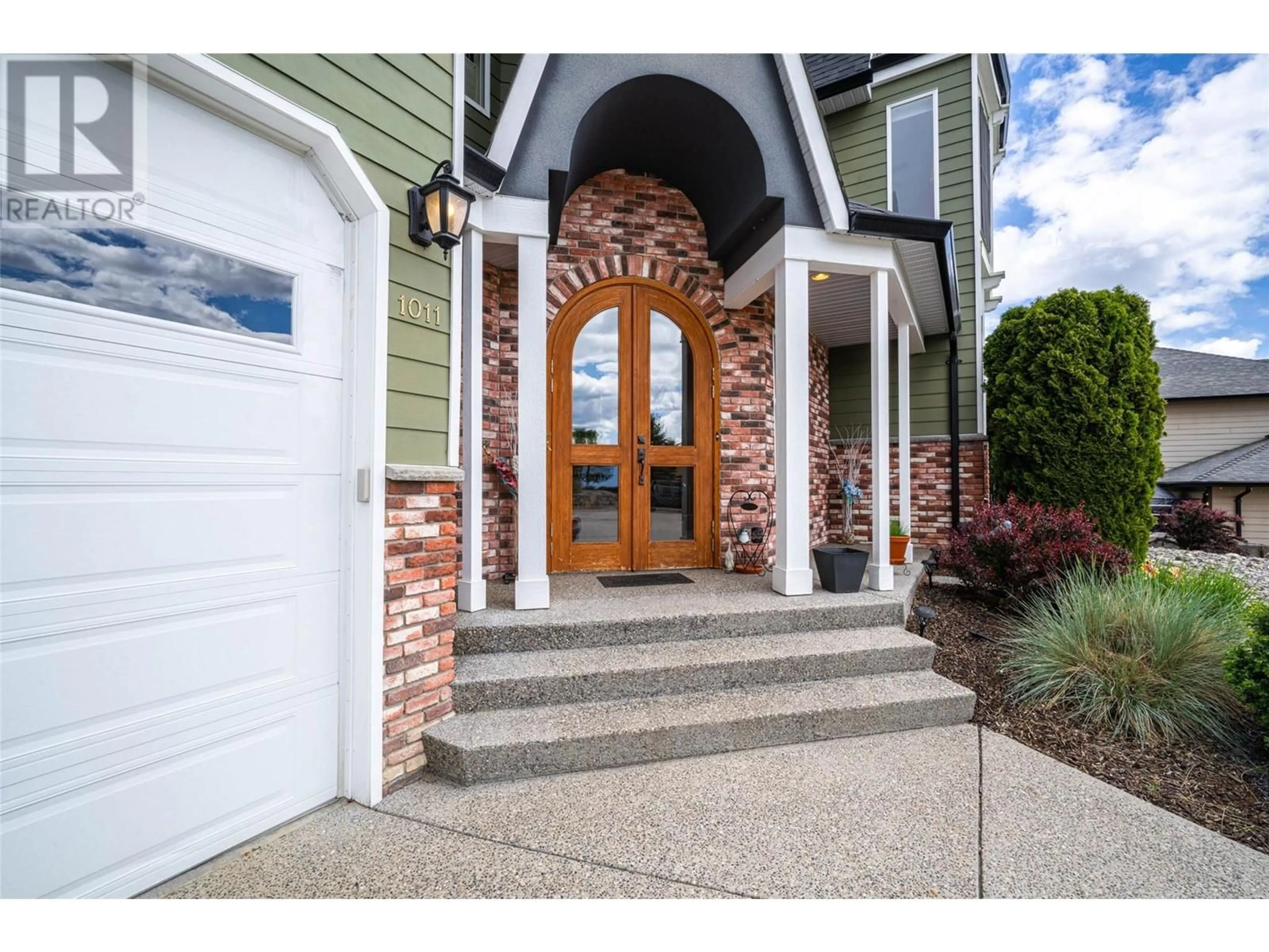 Unknown for 1011 FOOTHILLS COURT, Vernon British Columbia V1B3Z5