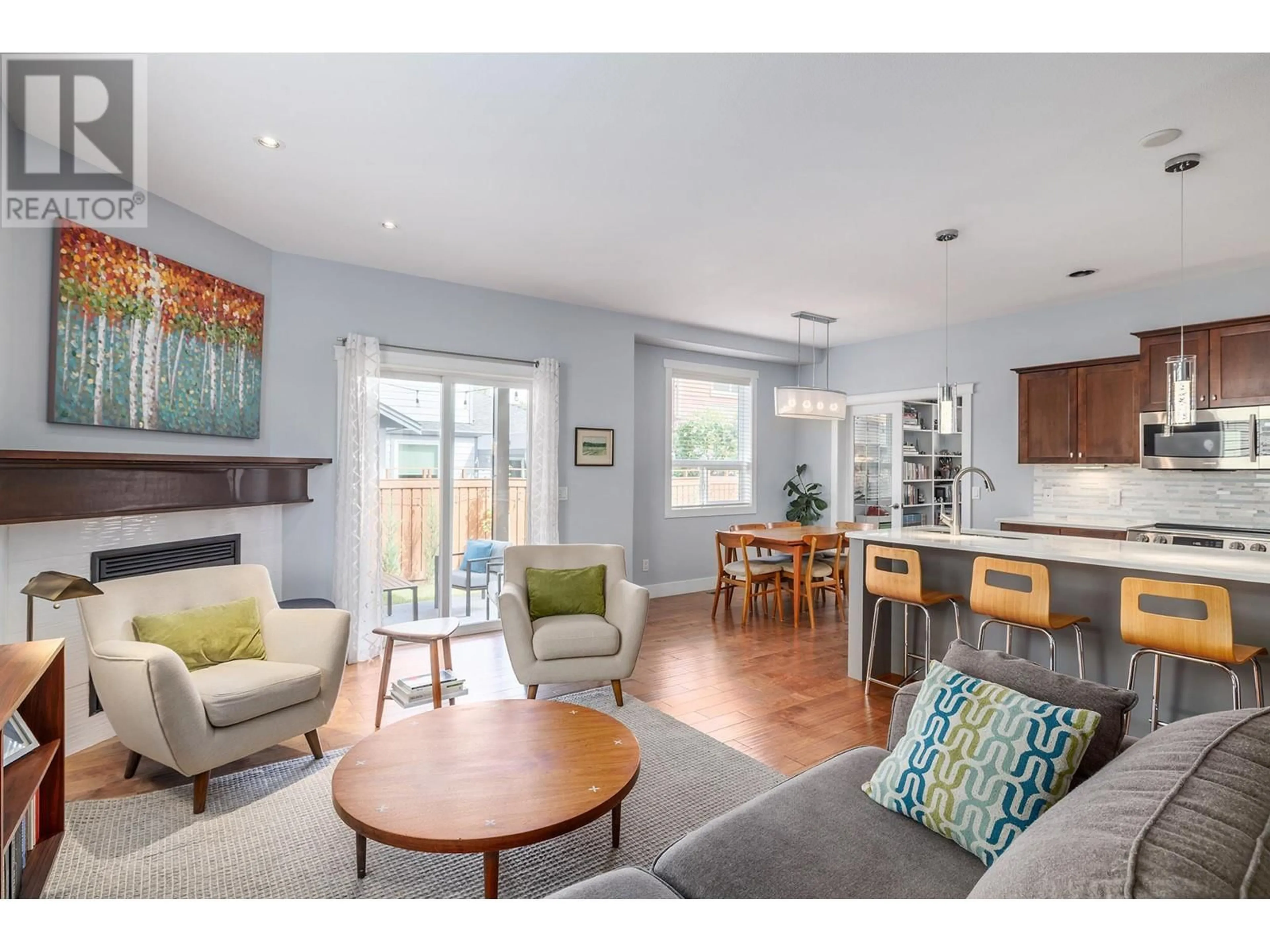 Open concept kitchen, unknown for 560 LEVITT LANE, Kelowna British Columbia V1Y9Y1