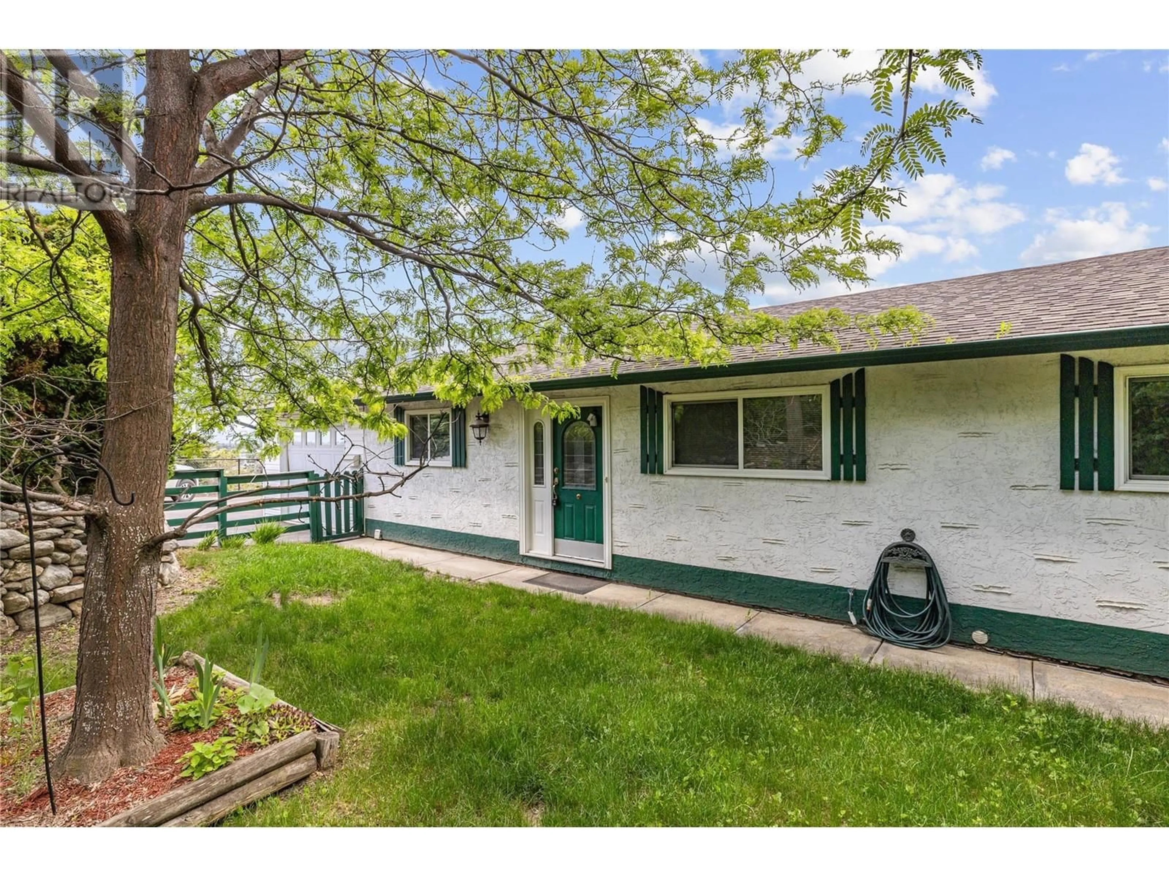 Unknown for 849 MCKENZIE ROAD, Kelowna British Columbia V1X2B4