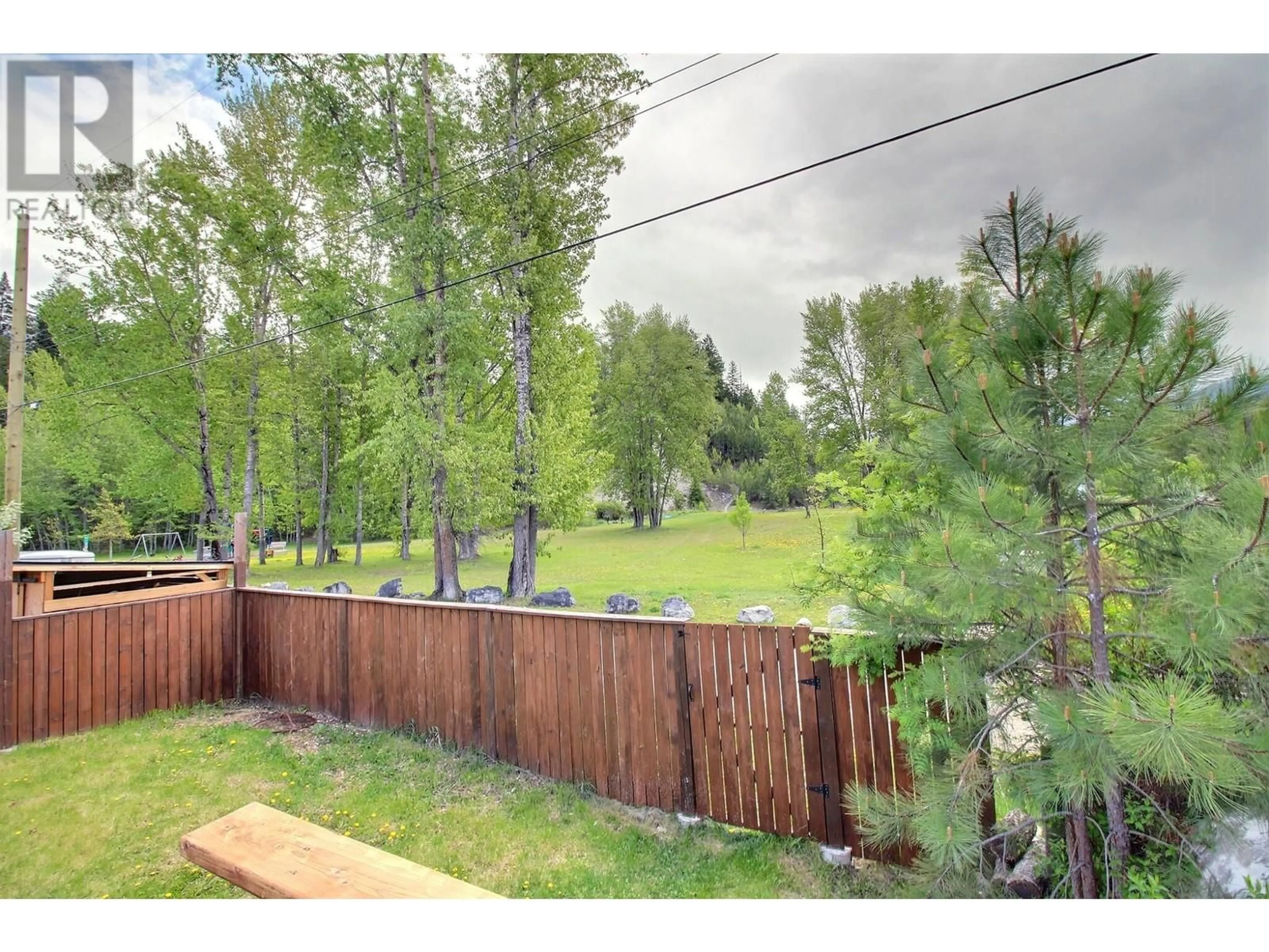 Patio, forest/trees view for 1235 ALEXANDER DRIVE WEST, Golden British Columbia V0A1H0