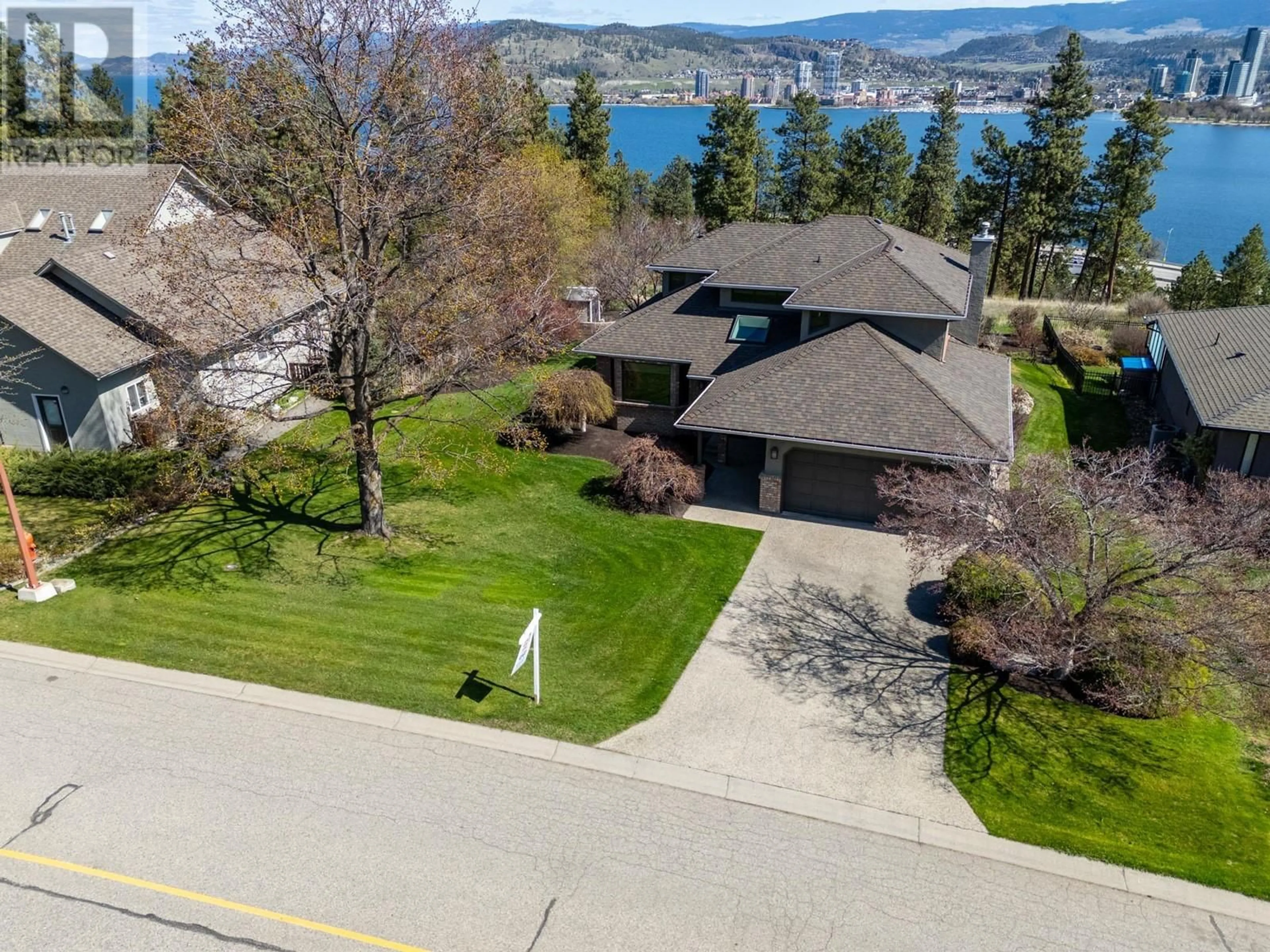 A pic from outside/outdoor area/front of a property/back of a property/a pic from drone, water/lake/river/ocean view for 1929 BAYVIEW COURT, Westbank British Columbia V1Z3L8