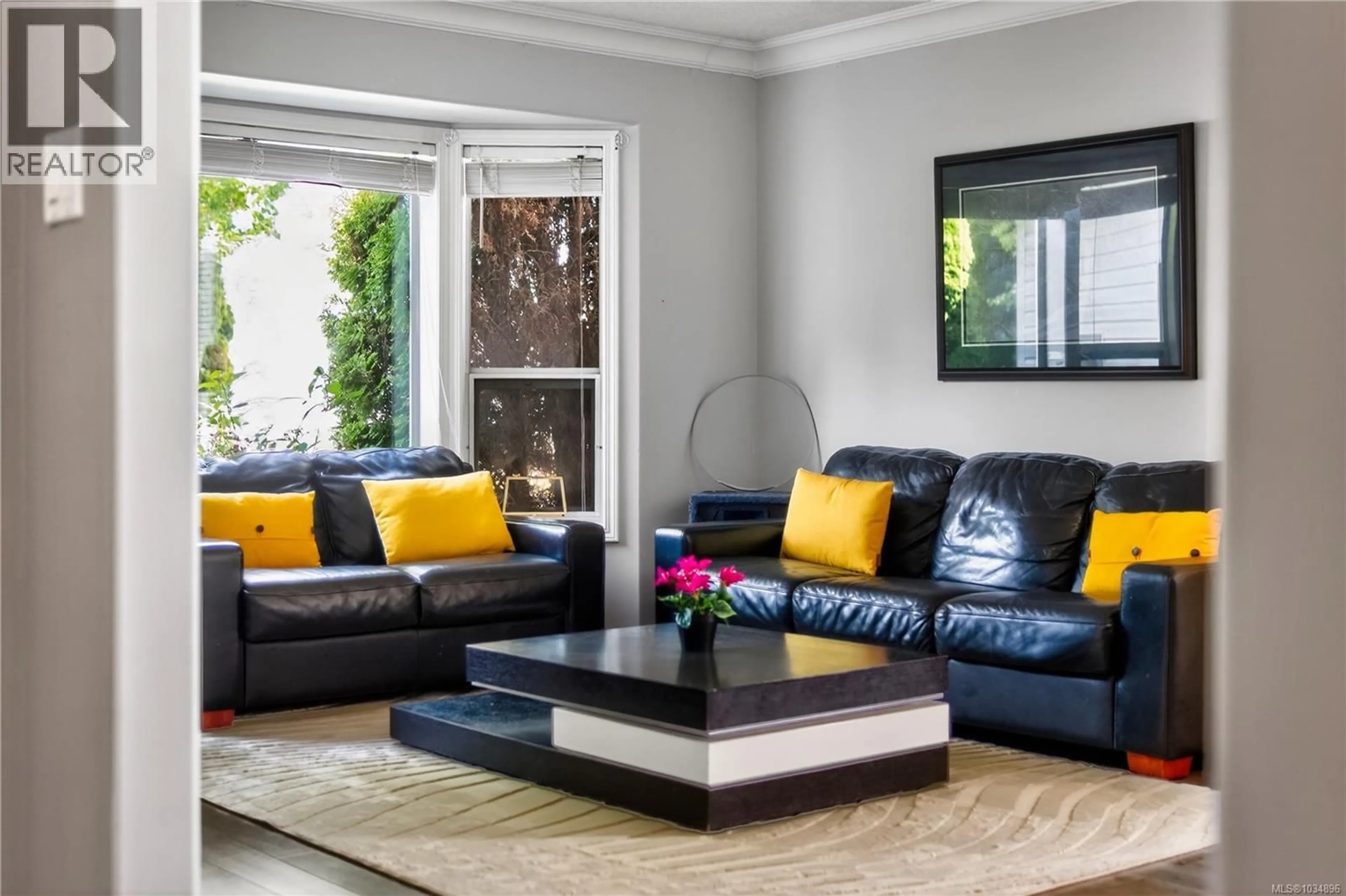 Living room with furniture, unknown for 5018 RHEANNA PLACE, Nanaimo British Columbia V9T5Z4