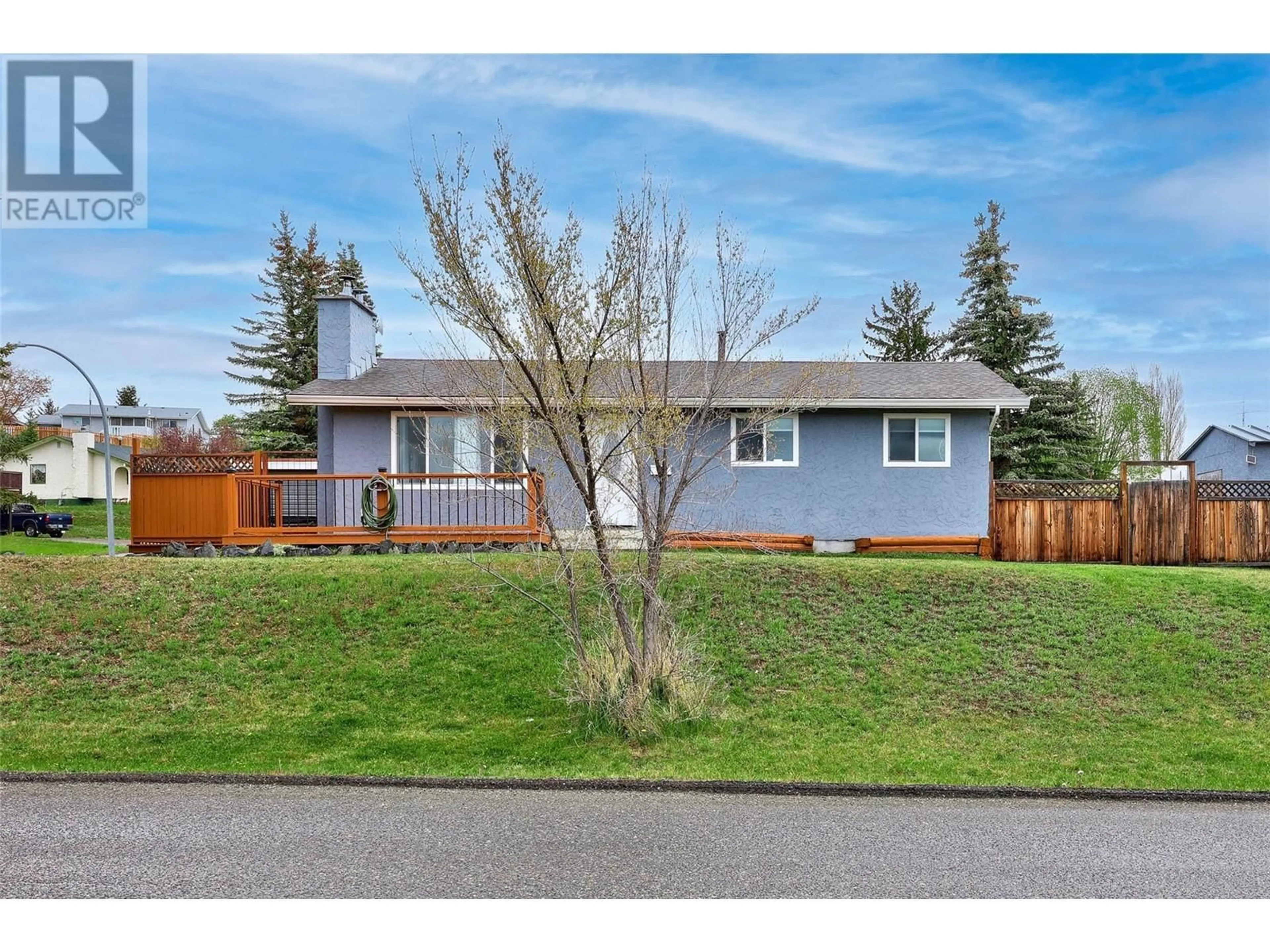Home with vinyl exterior material, street for 423 OPAL DRIVE, Logan Lake British Columbia V0K1W0