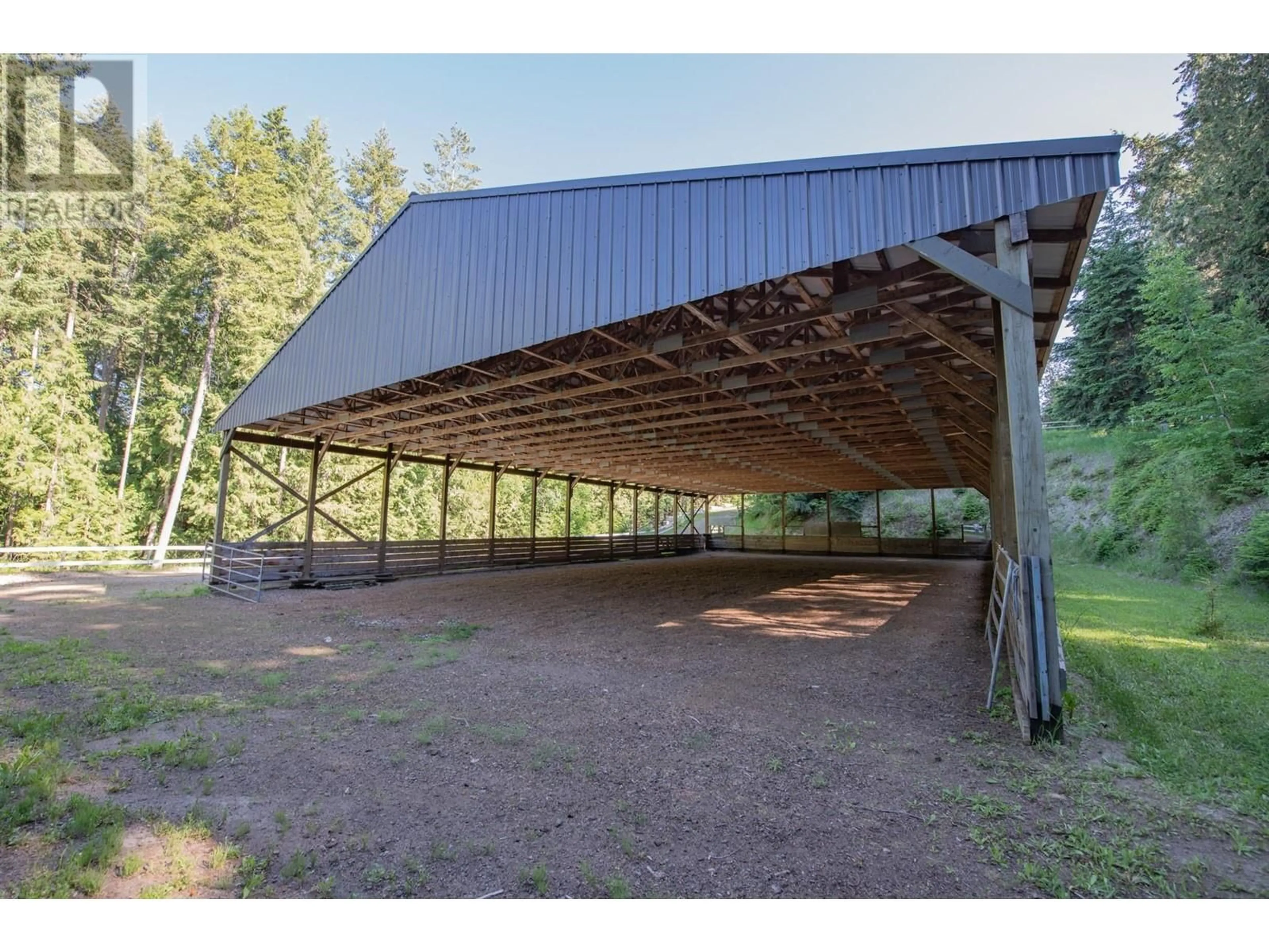 Shed for 4091 10 AVENUE SOUTHEAST, Salmon Arm British Columbia V1E1W7
