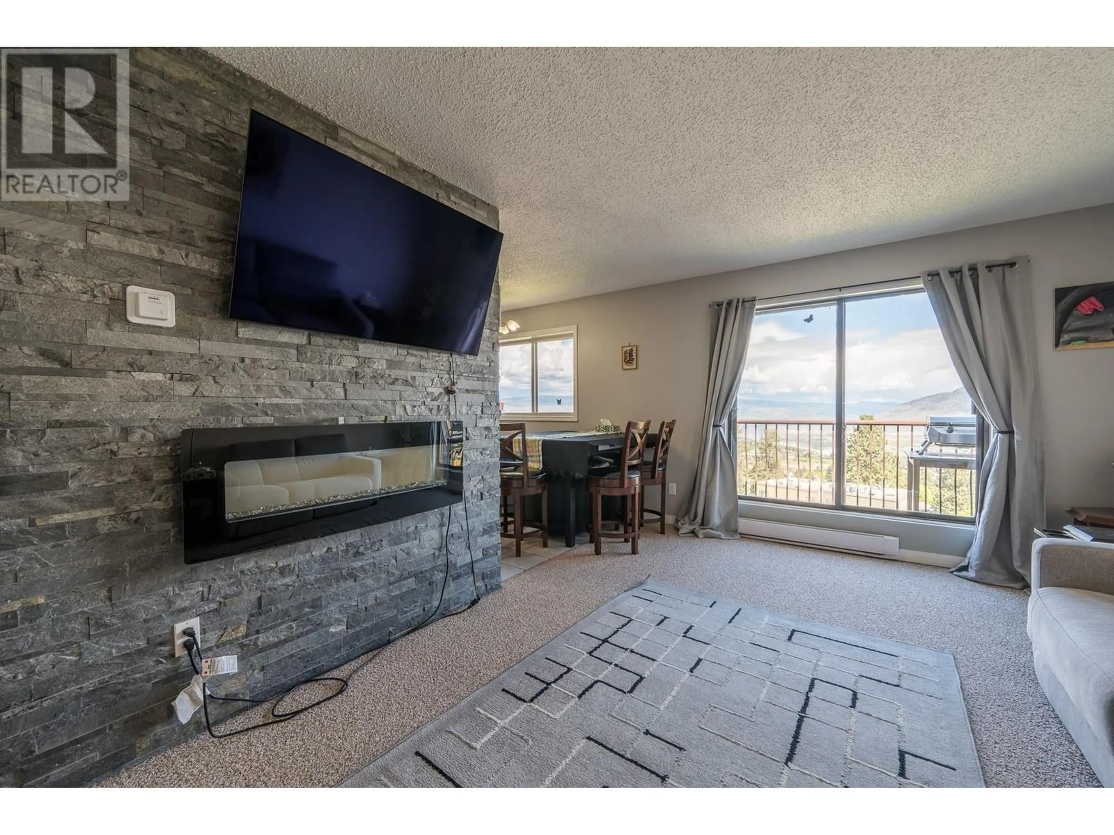 Living room with furniture, unknown for 57 - 1810 SUMMIT DRIVE, Kamloops British Columbia V2E2C7