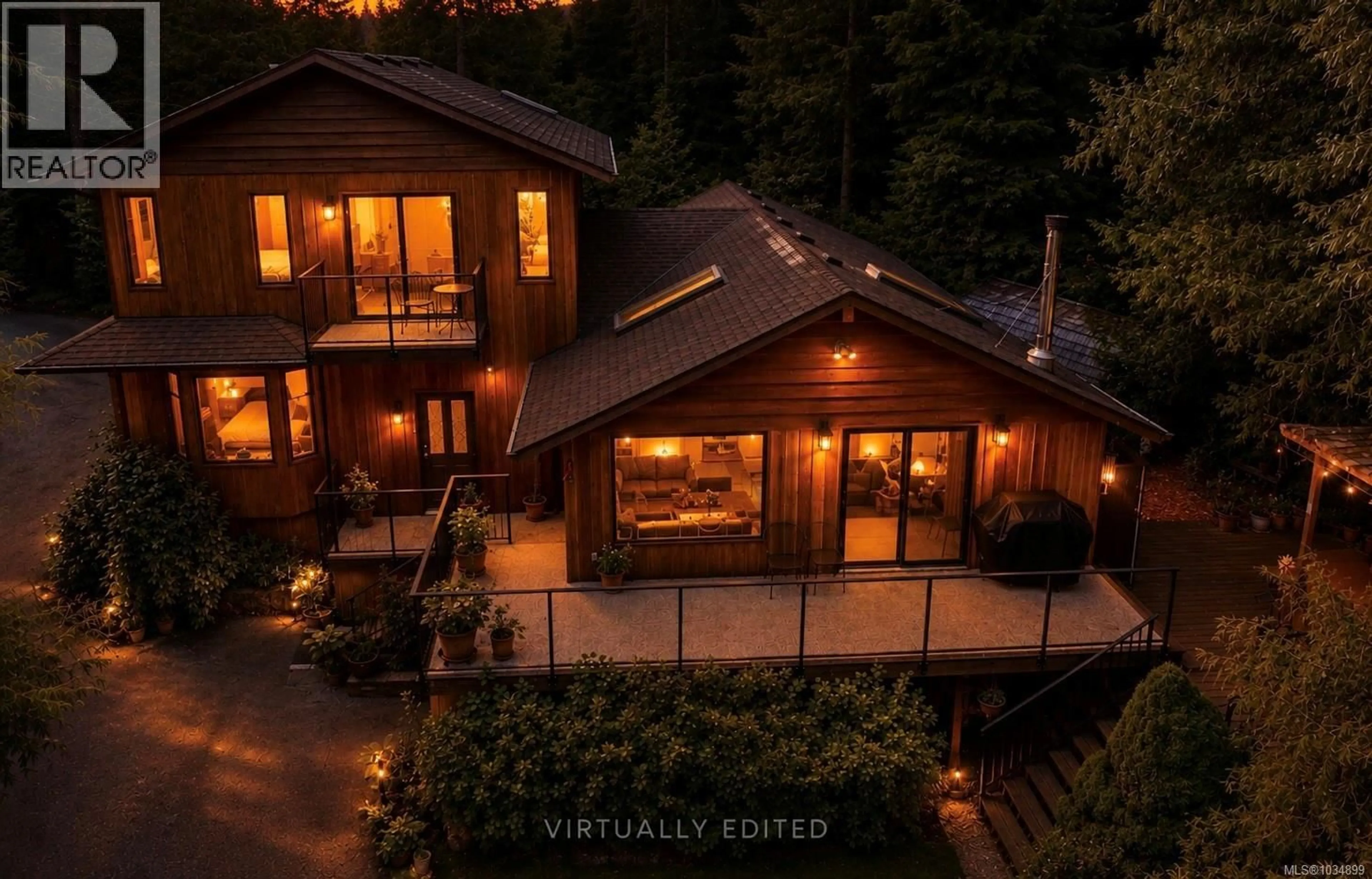 A pic from outside/outdoor area/front of a property/back of a property/a pic from drone, mountain view for 10410 WILSON ROAD, Port Alberni British Columbia V9Y9A3