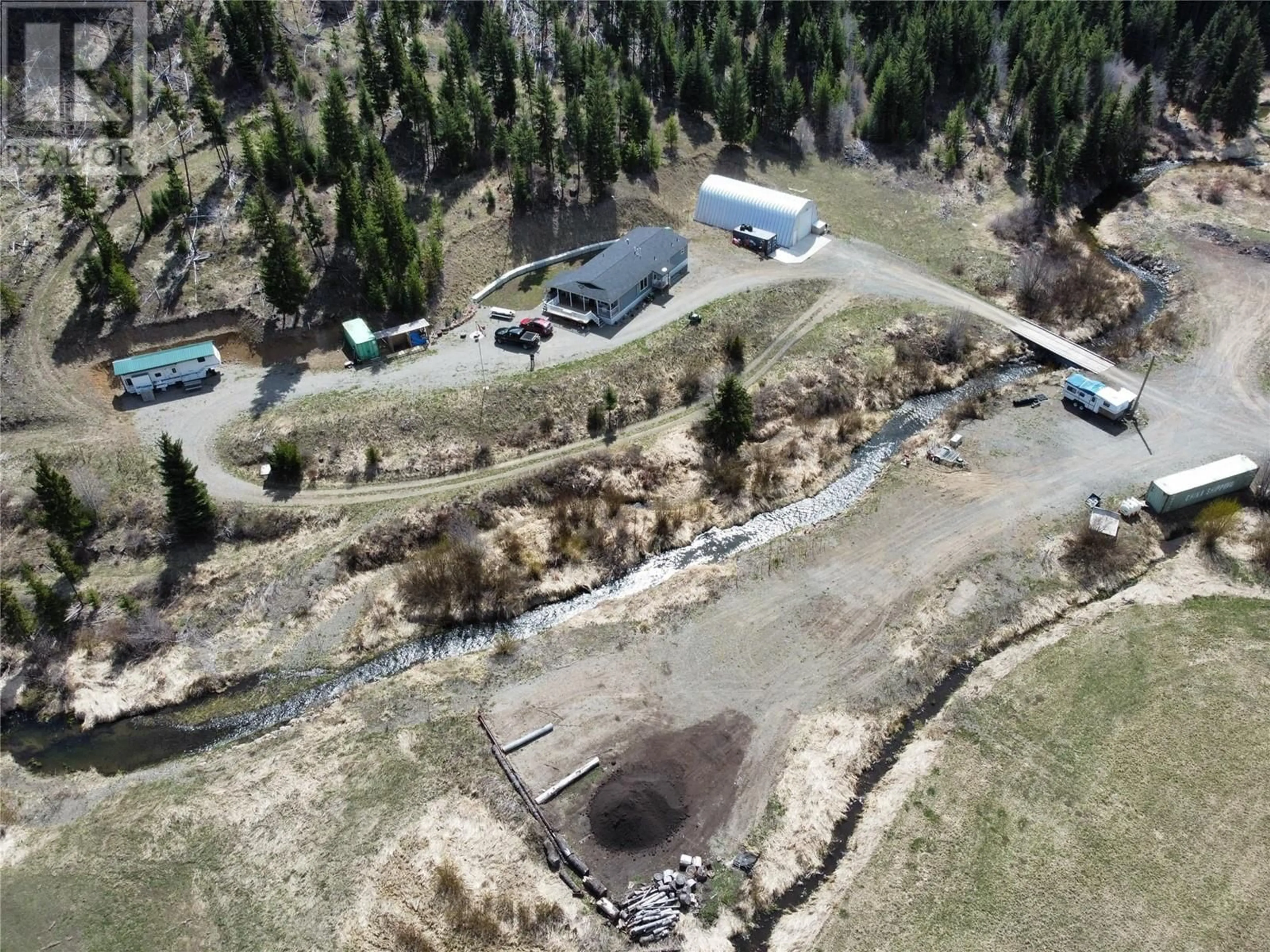 A pic from outside/outdoor area/front of a property/back of a property/a pic from drone, mountain view for 3600 SUMMERS CREEK ROAD, Princeton British Columbia V0X1W0