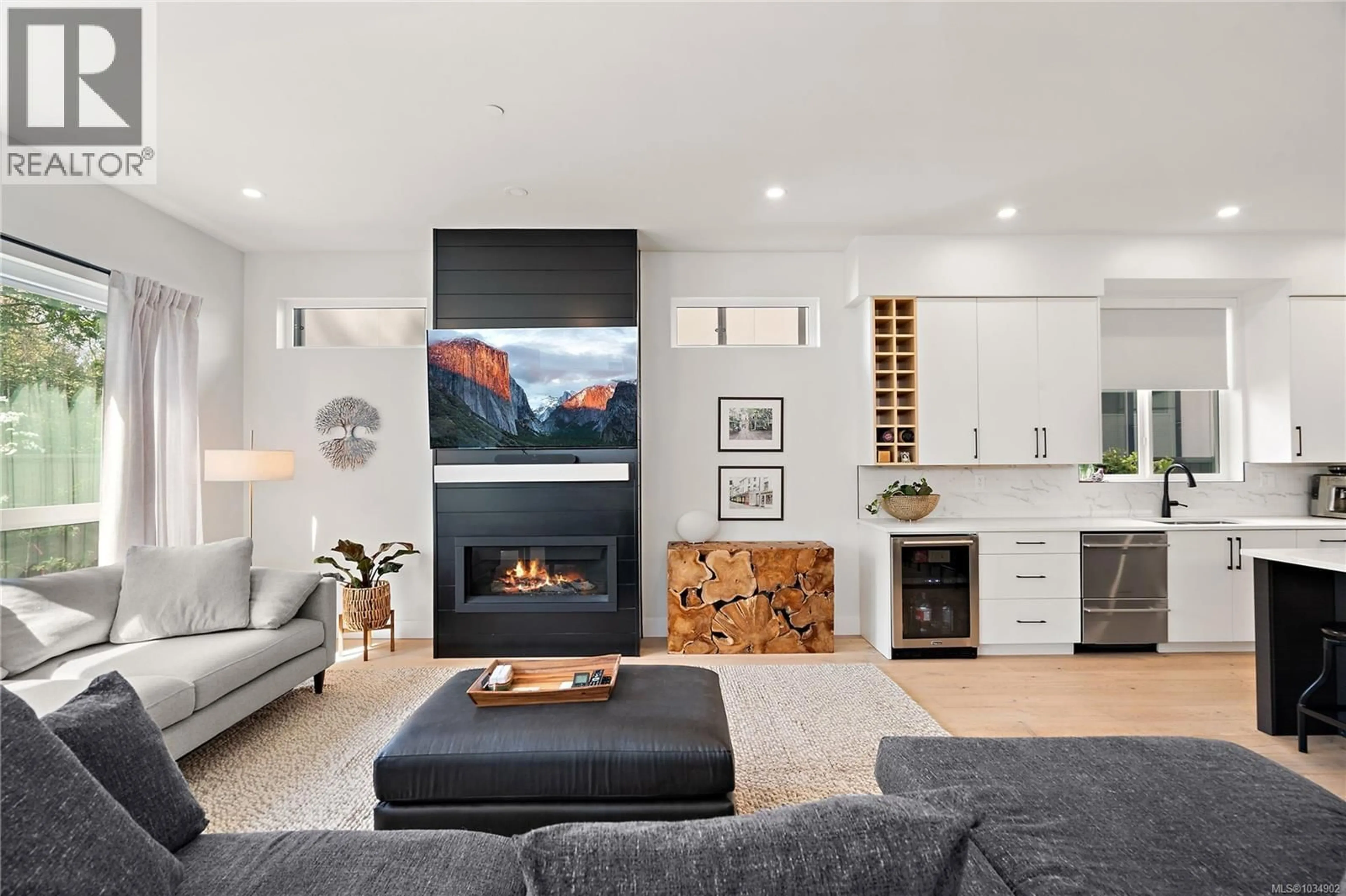 Unknown for 9499 MARYLAND DRIVE, Sidney British Columbia V8L2R7