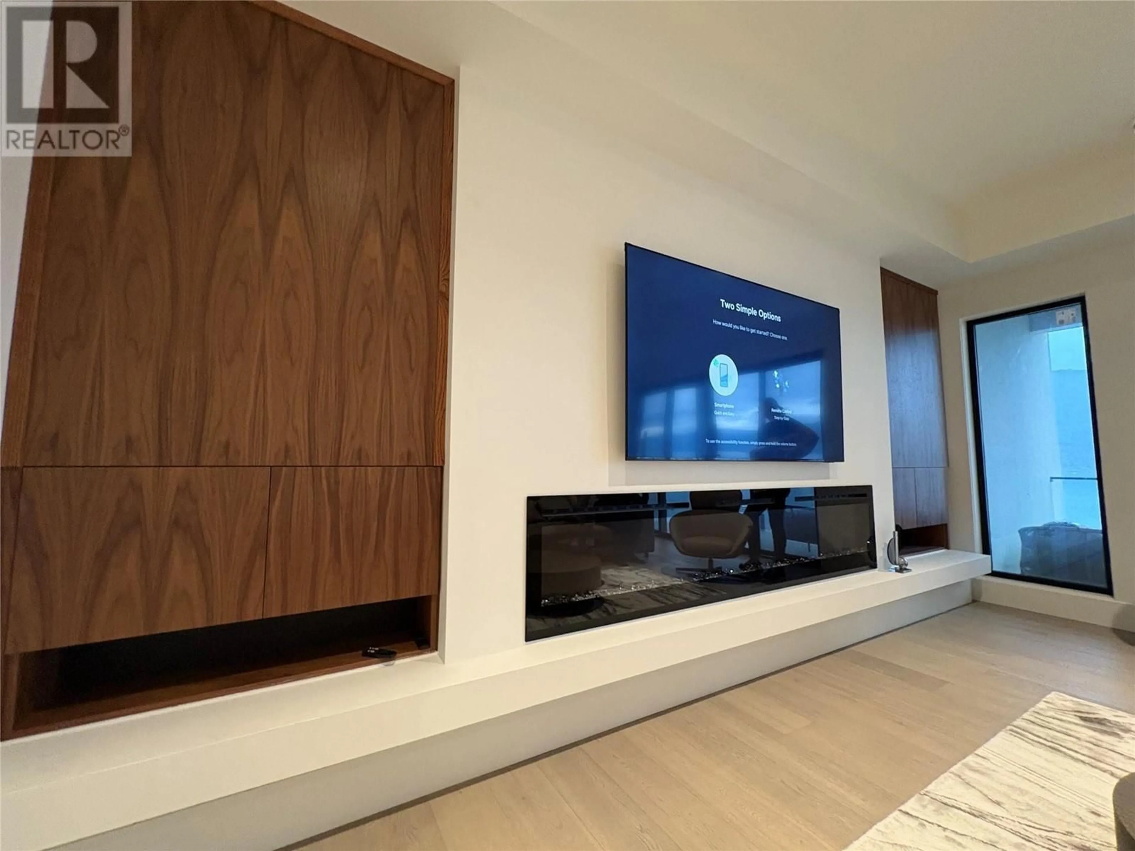 Home theater for 3346 MCKINLEY BEACH DRIVE, Kelowna British Columbia V1V2R1