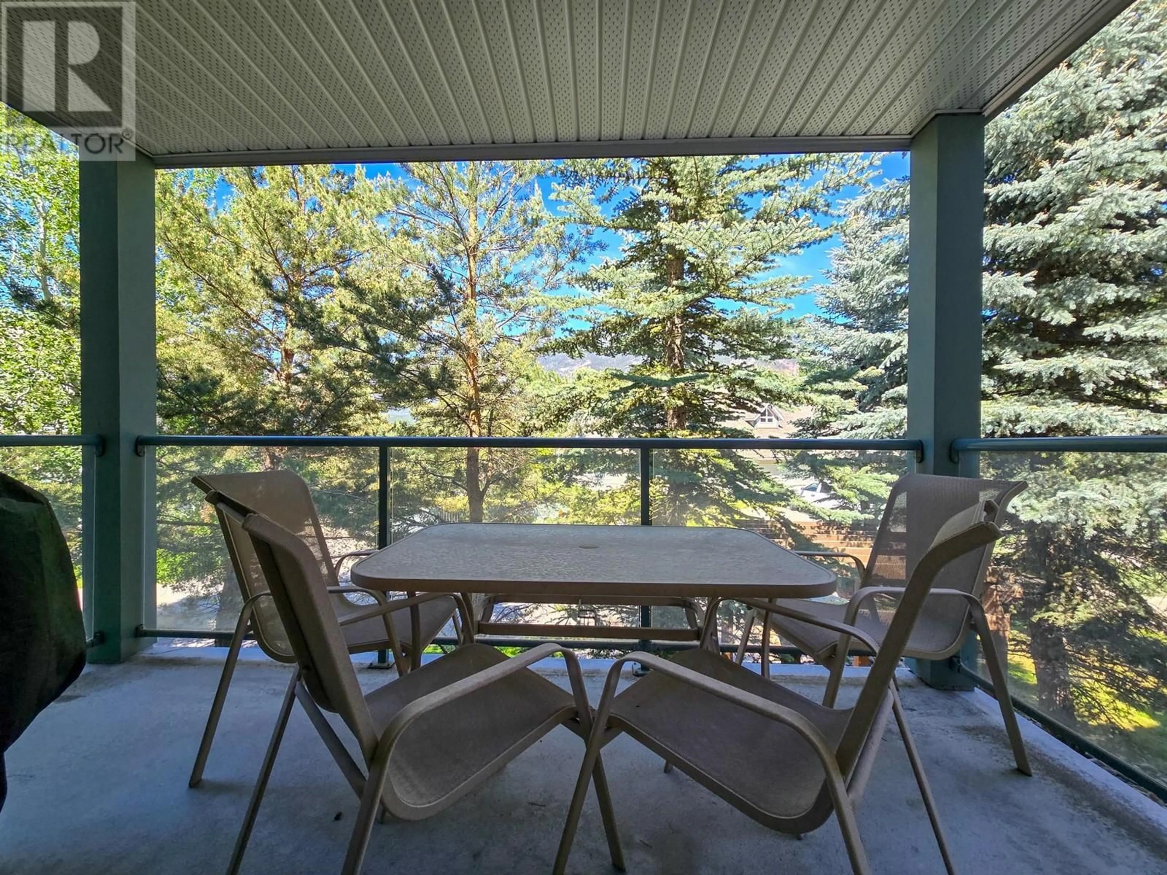 Patio, water/lake/river/ocean view for 212 - 4767 FORSTERS LANDING ROAD, Radium Hot Springs British Columbia V0A1M0