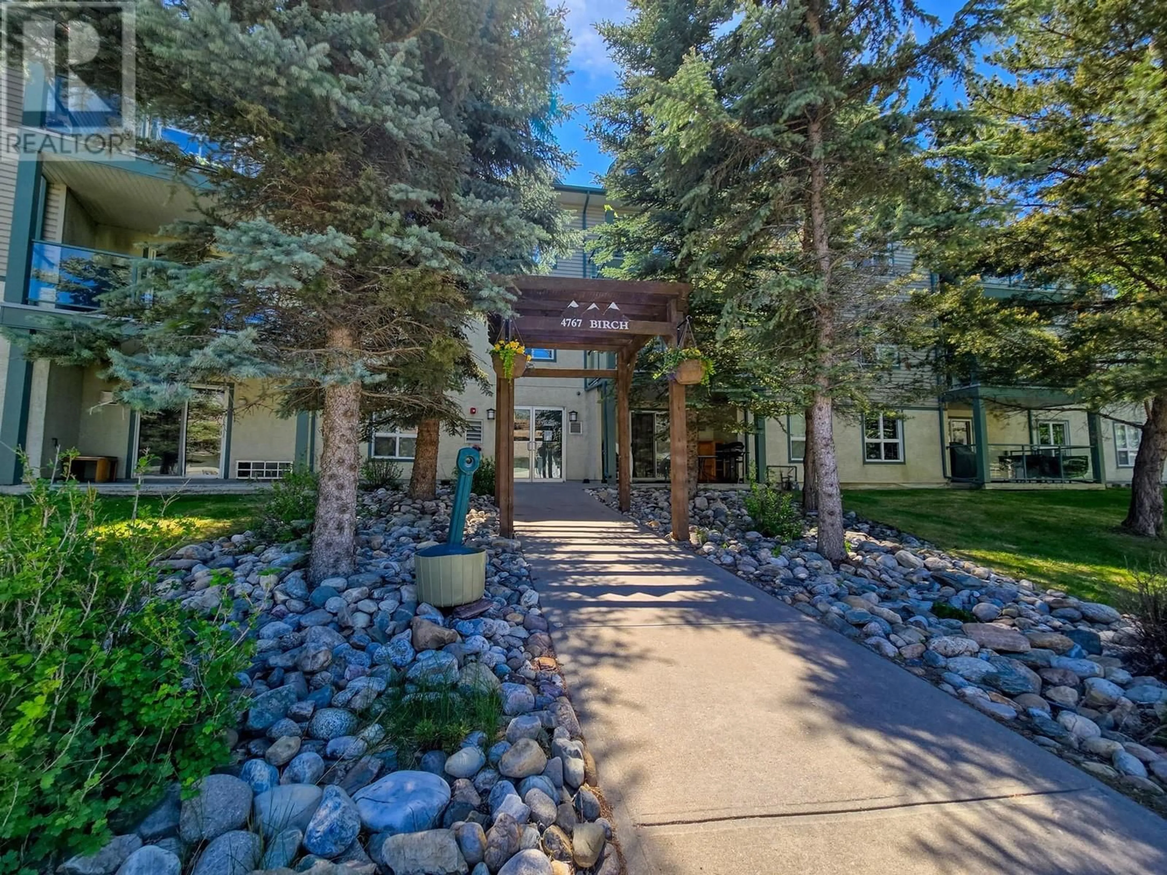 Unknown for 212 - 4767 FORSTERS LANDING ROAD, Radium Hot Springs British Columbia V0A1M0